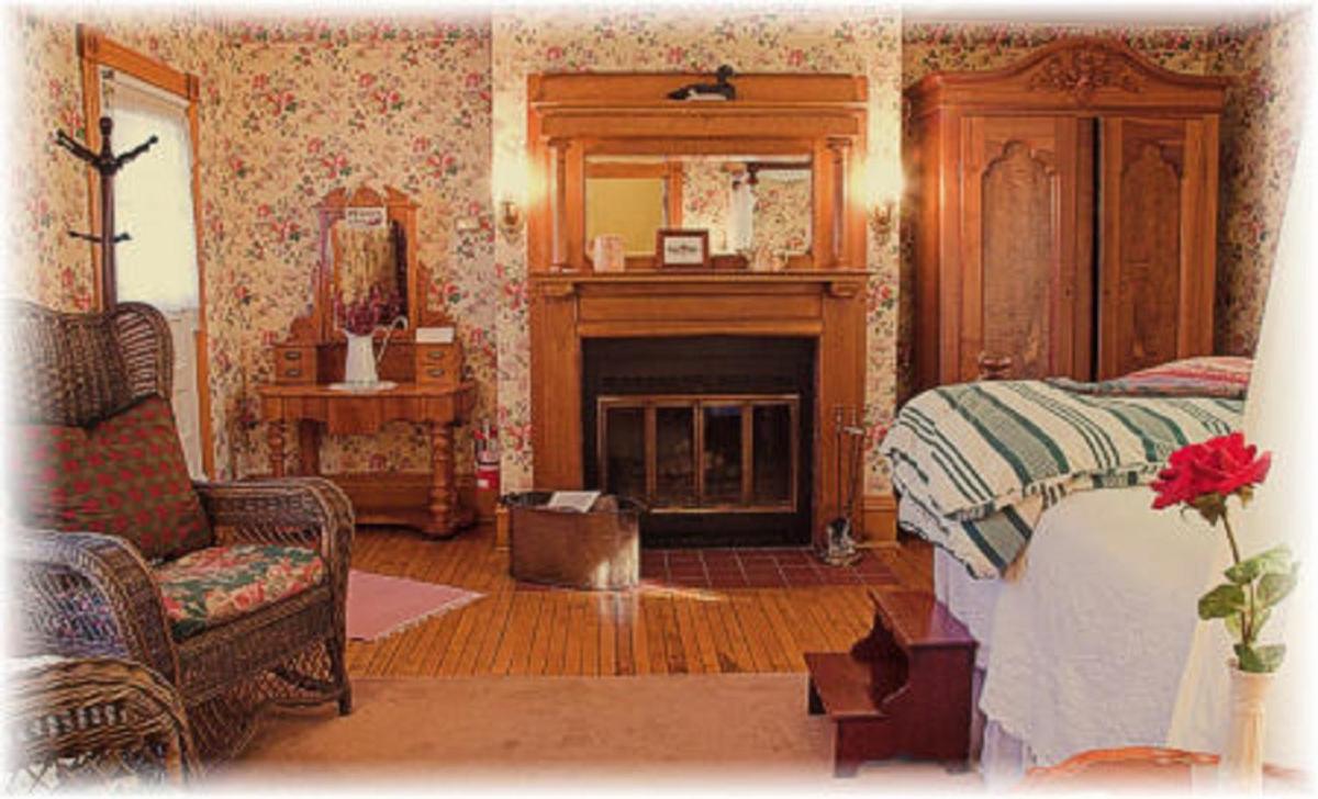 Queen Room with Garden View photo 3