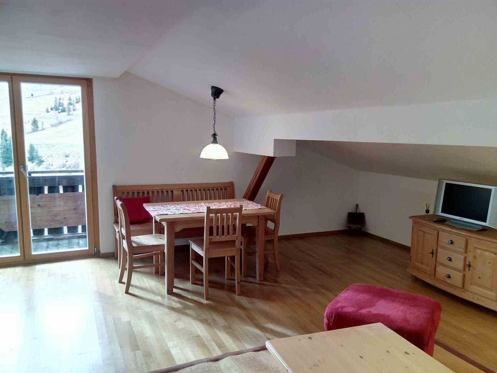 Apartment with Mountain View photo 1
