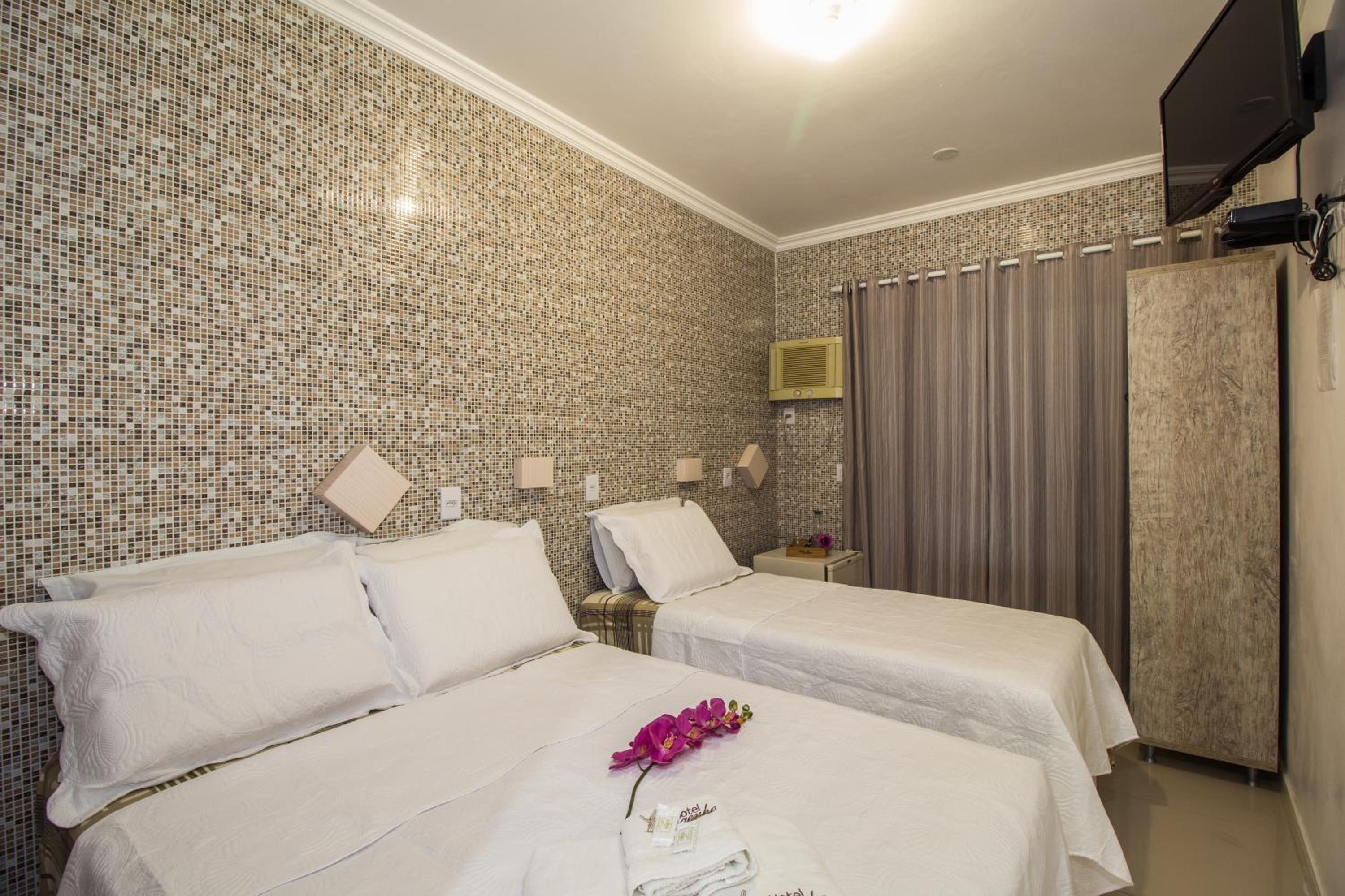 Standard Triple Room photo 2