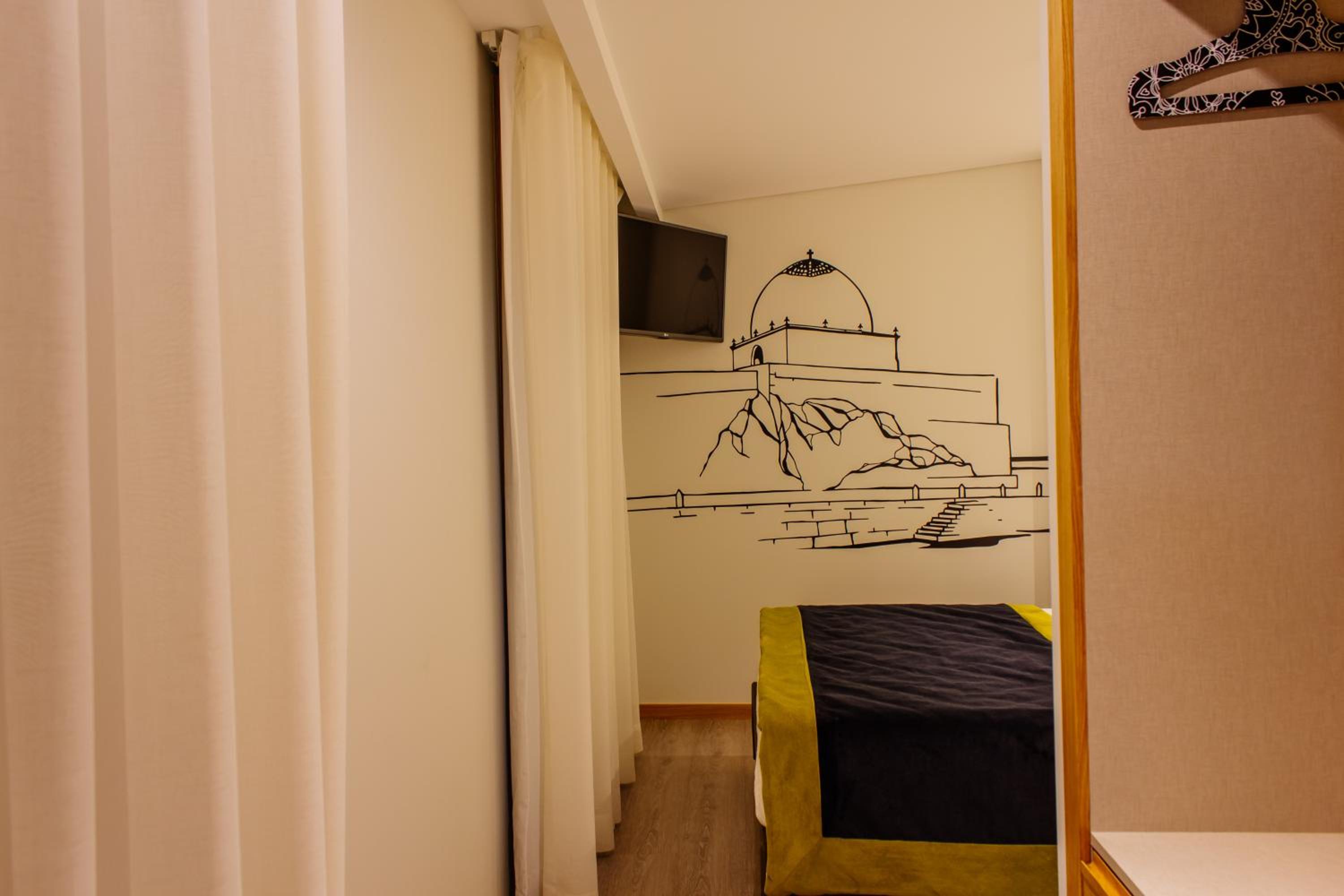 Double Room with Balcony photo 2