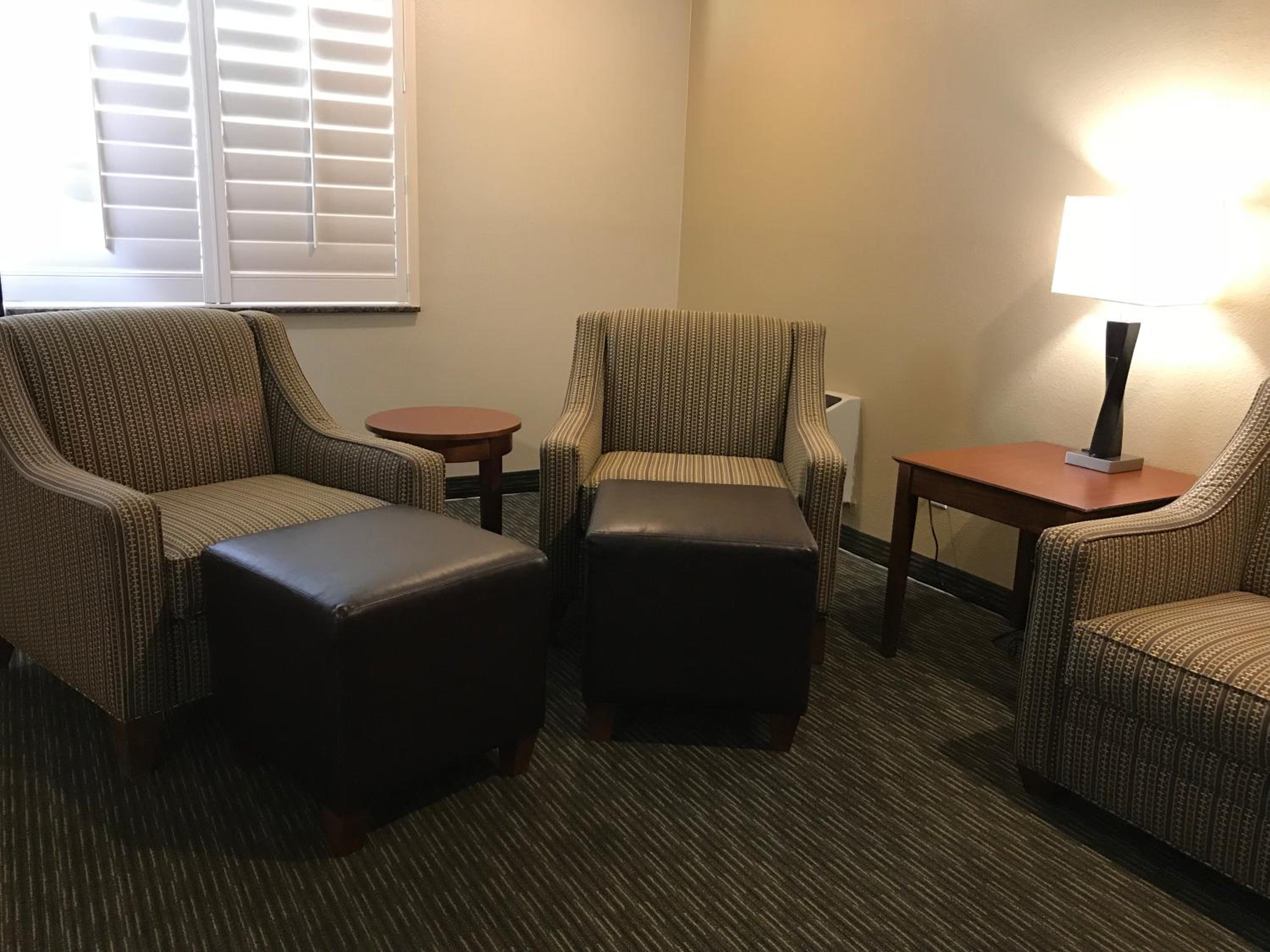 King Suite with Spa Bath photo 3