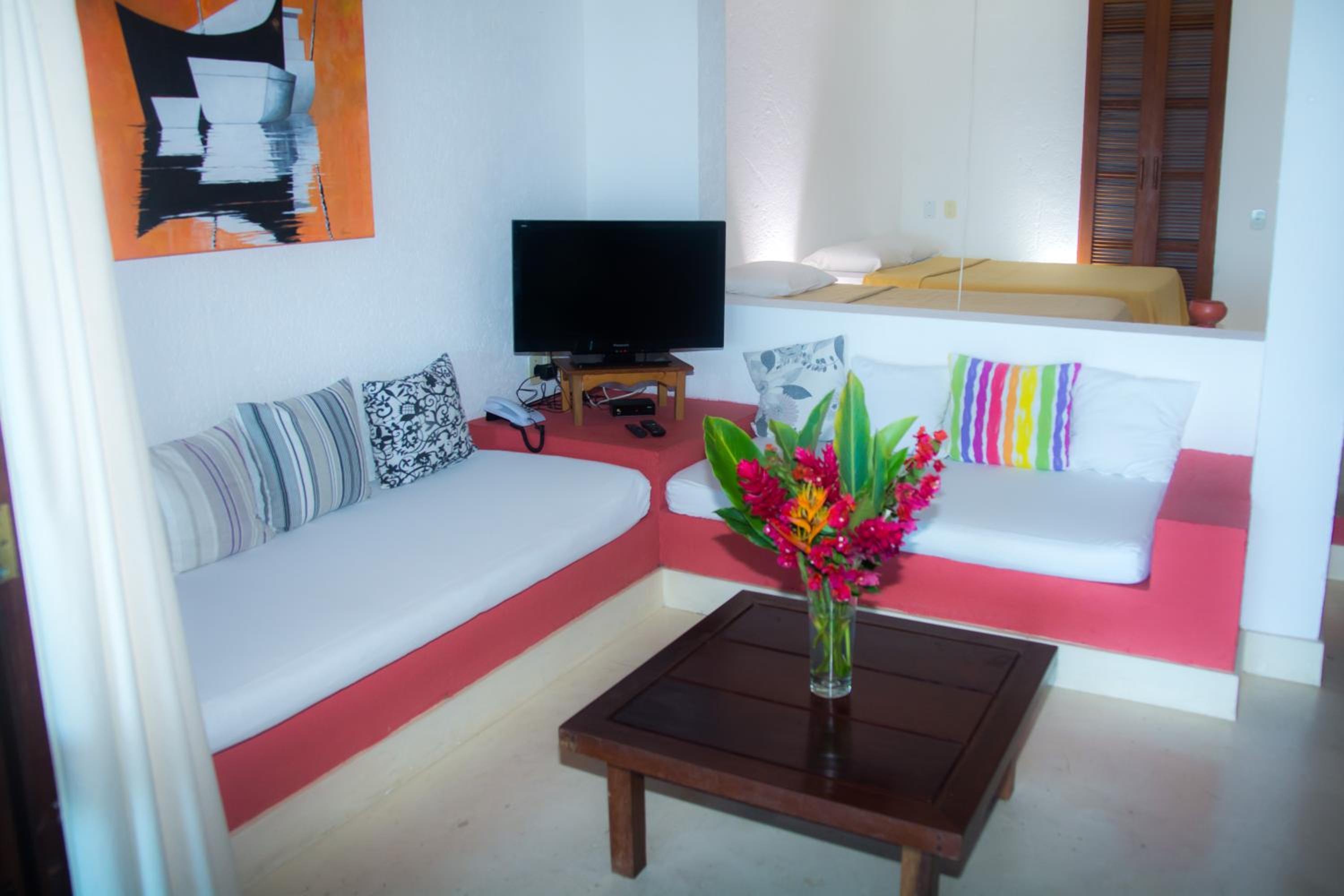 Two-Bedroom Apartment with Balcony and Sea View