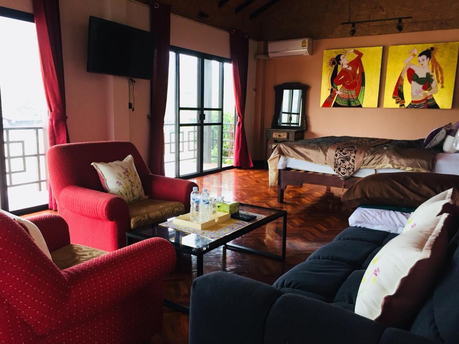 King Room with Mountain View photo 3