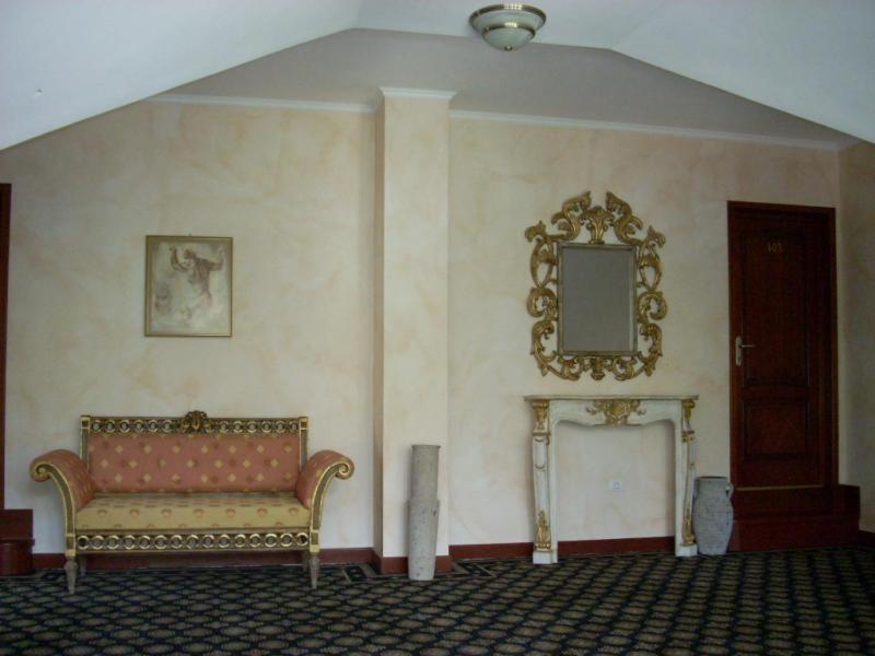Double or Twin Room - Photo 9