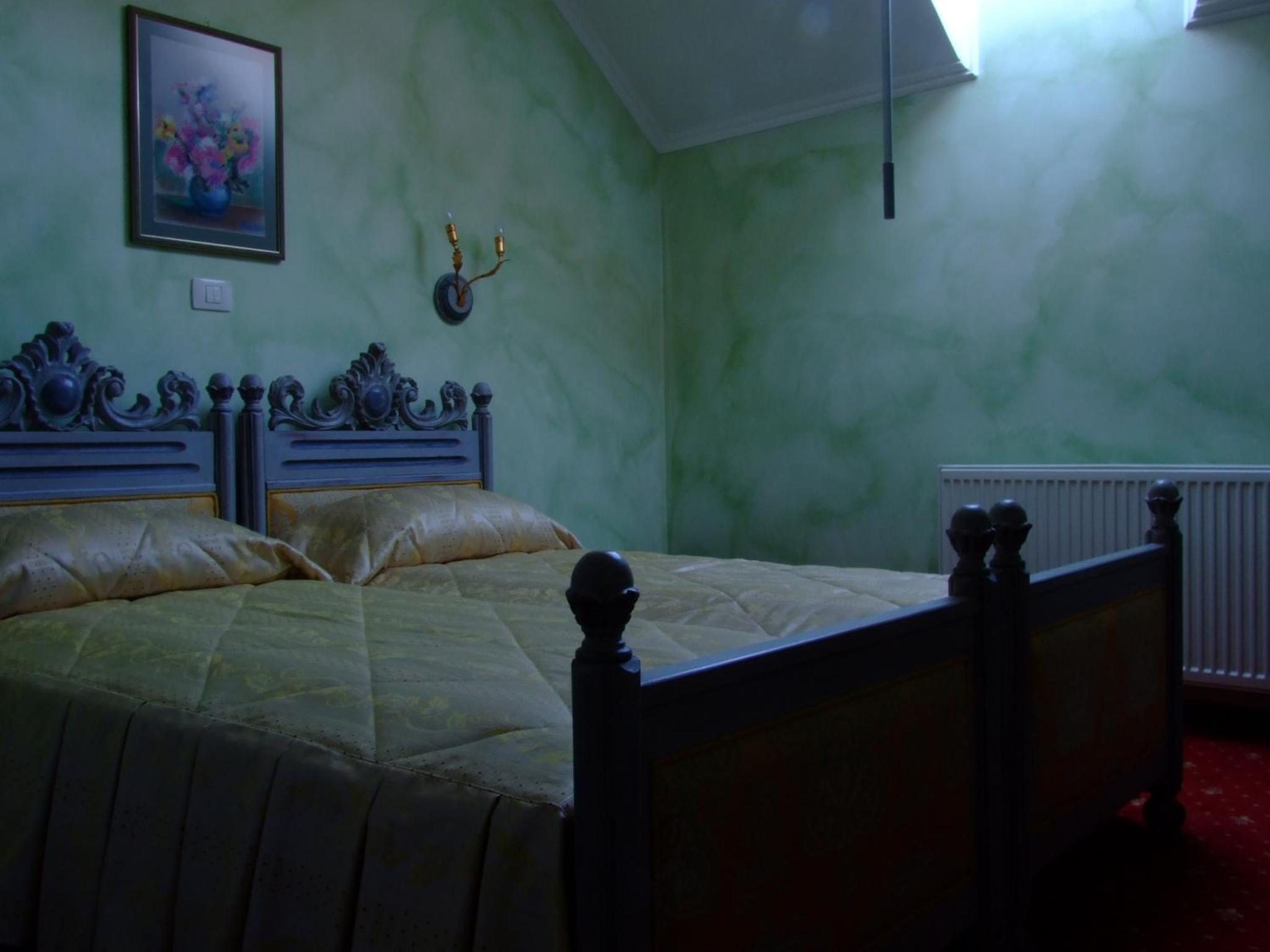 Double or Twin Room - Photo 100