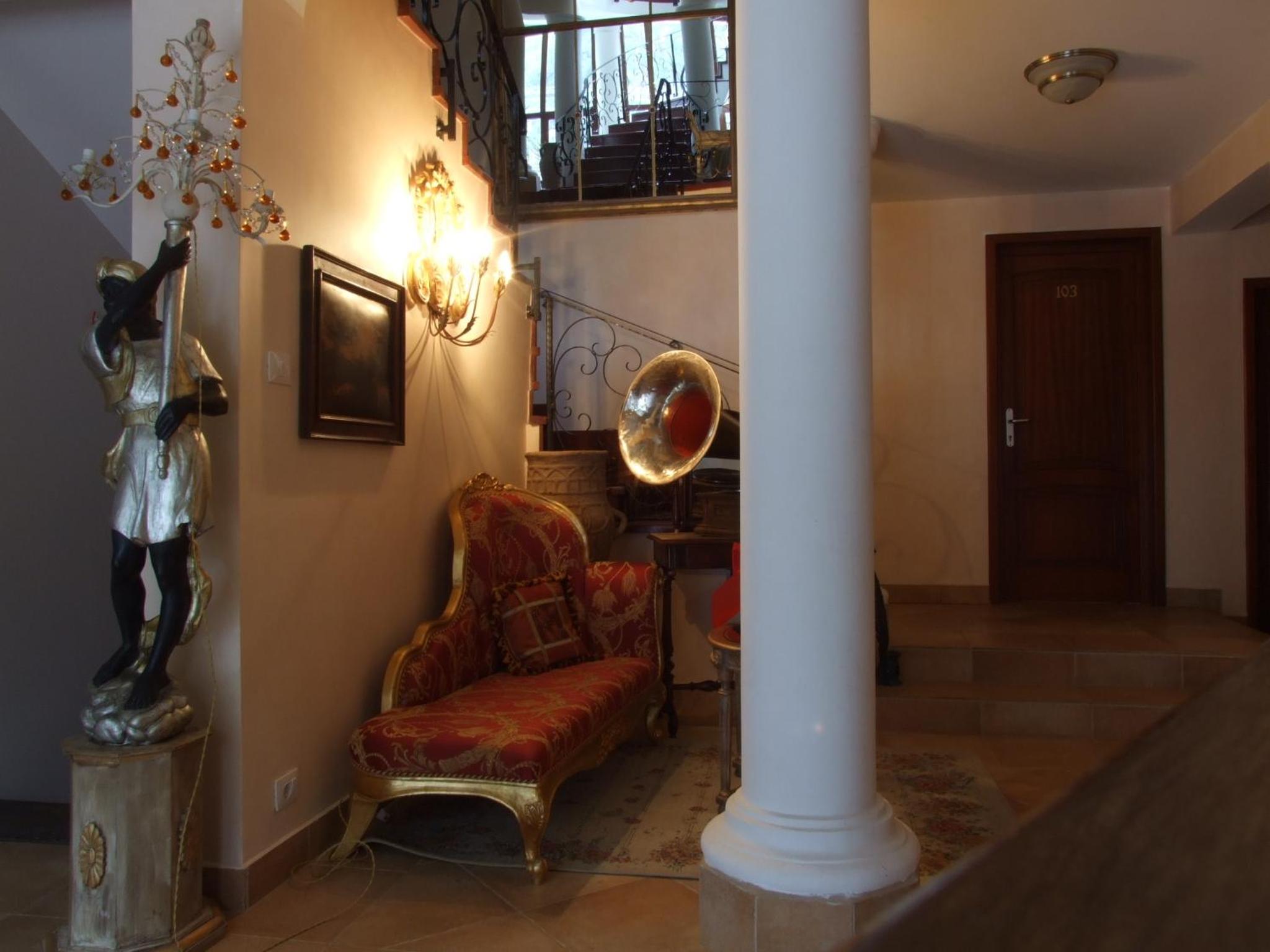 Double or Twin Room - Photo 80
