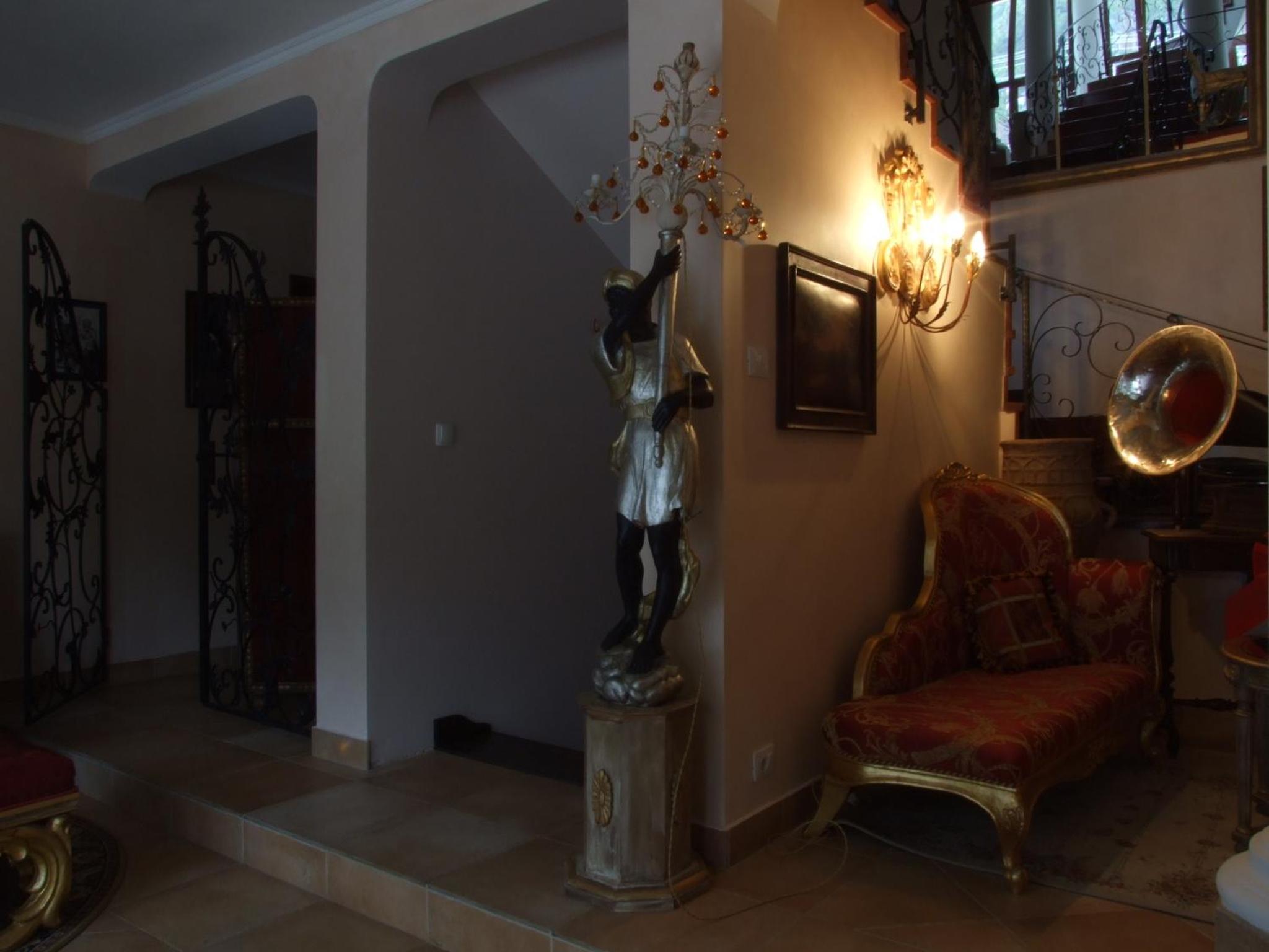 Double or Twin Room with Balcony - Photo 6