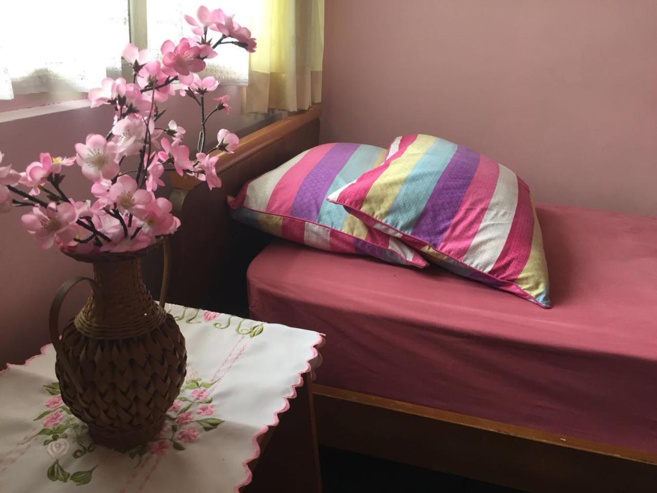 Twin Room - Photo 1