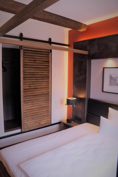Double Room - Photo 4