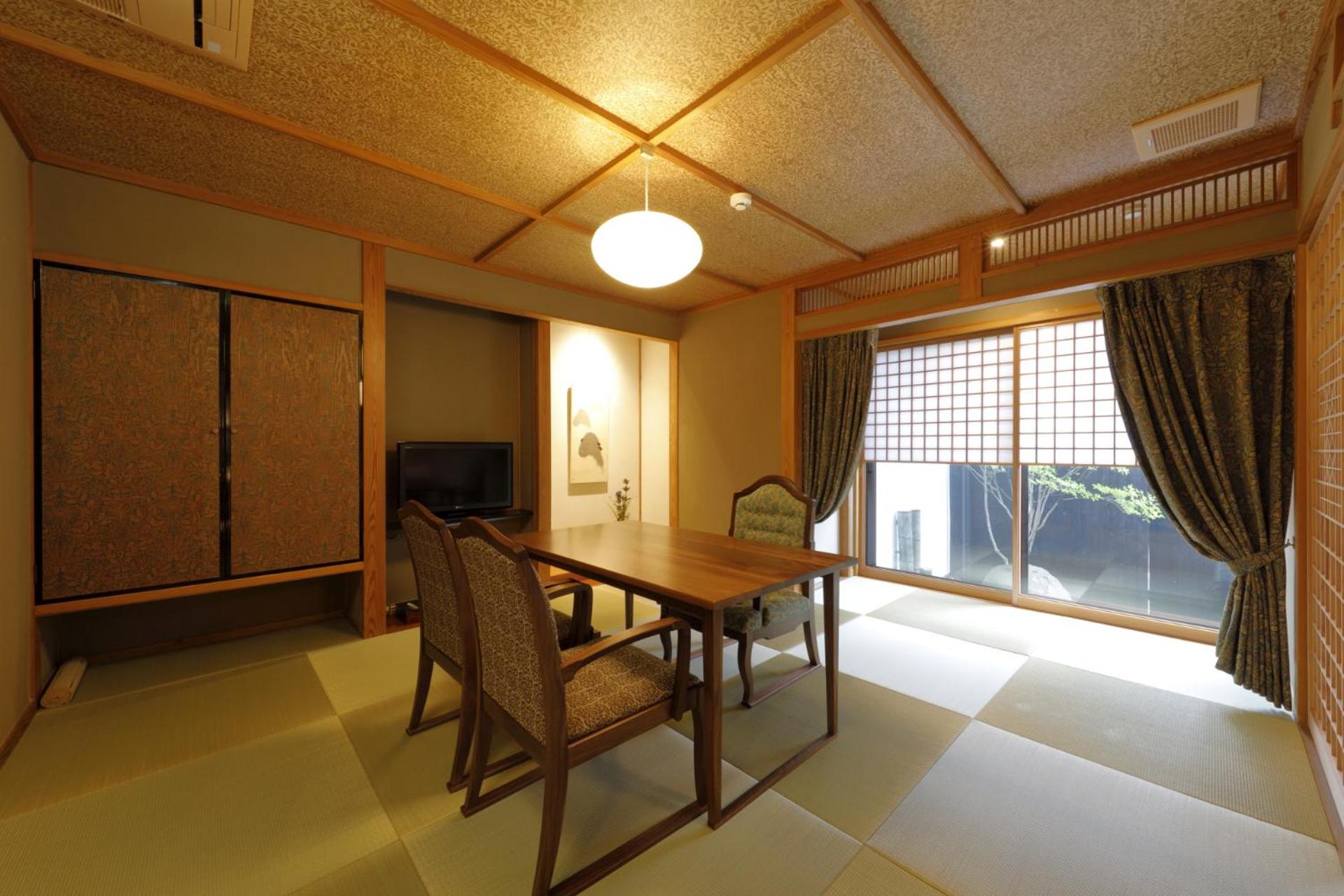 Japanese-Style with Private Bathroom - Main Building - Photo 1