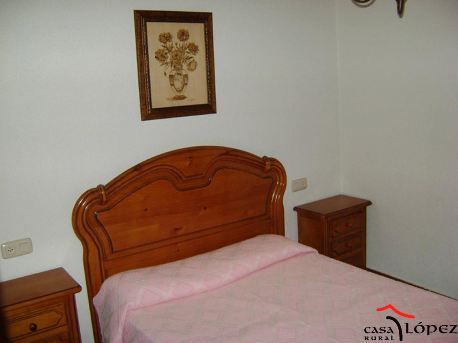 Three-Bedroom House photo 2