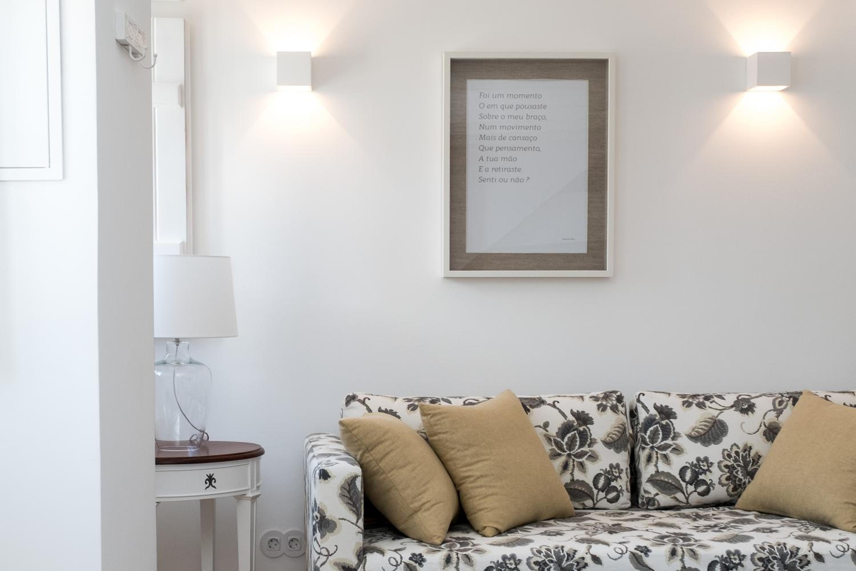 One-Bedroom House - Photo 30