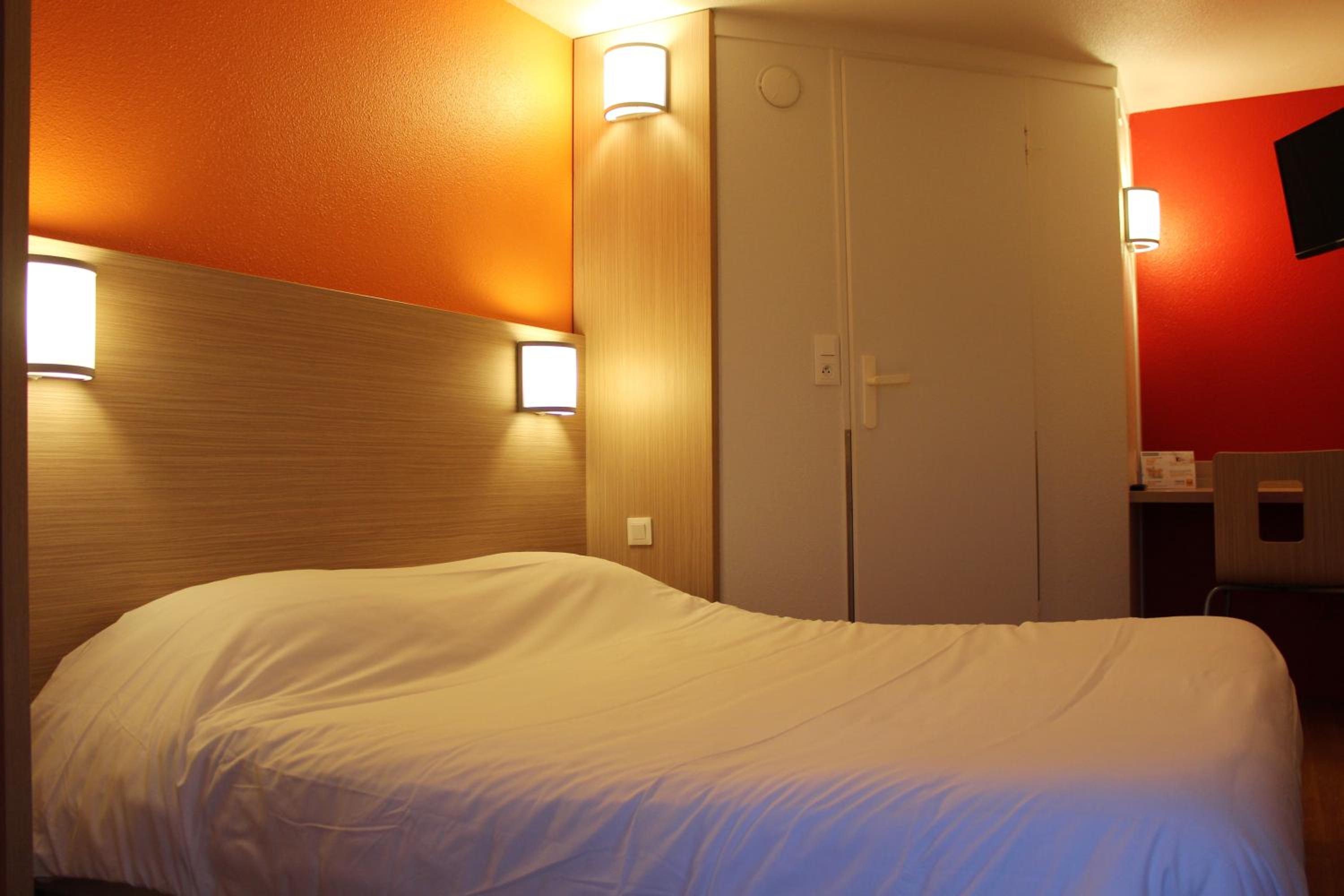 Double Room - Photo 3
