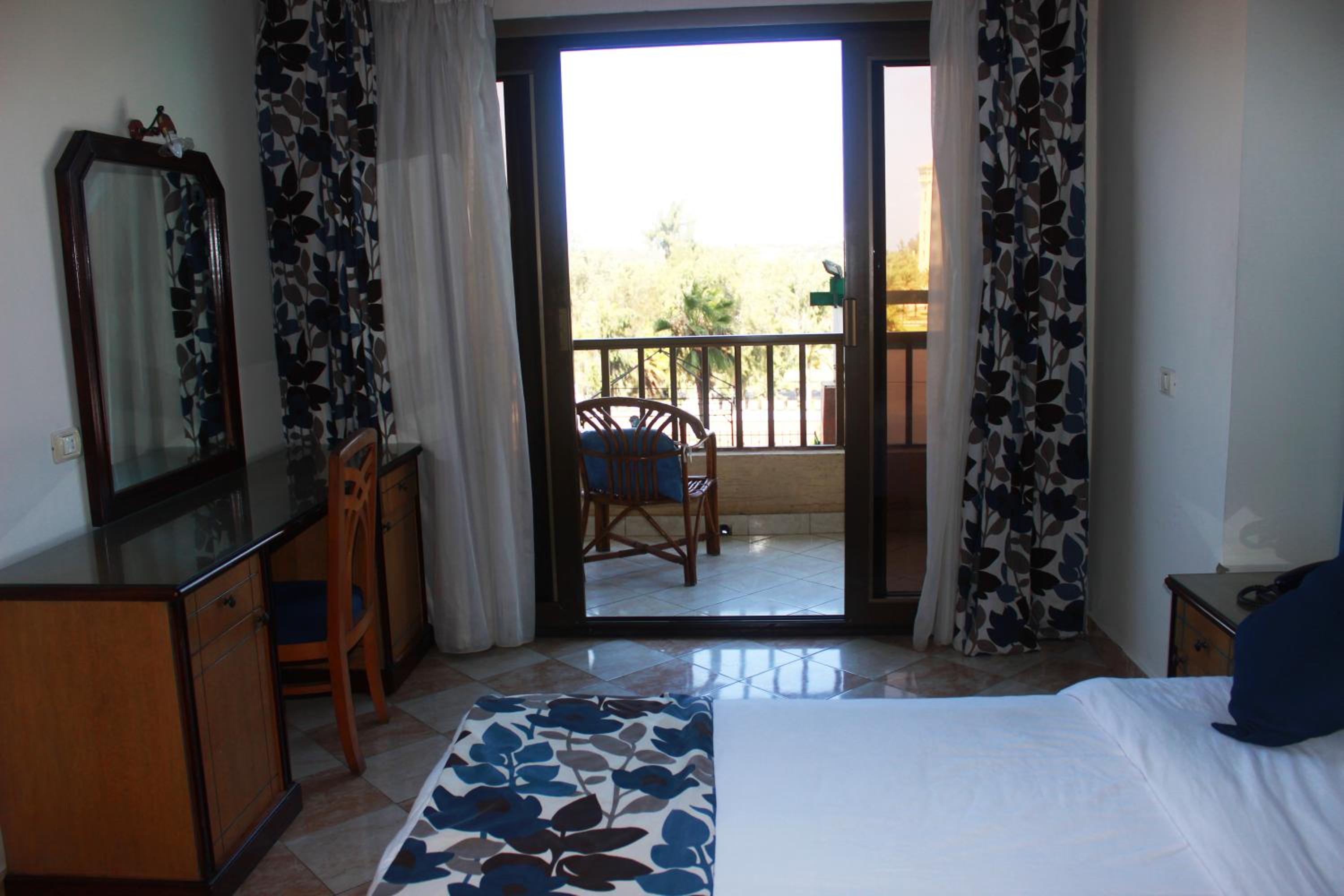 Superior Room With Partial View Of Montazah Gardens