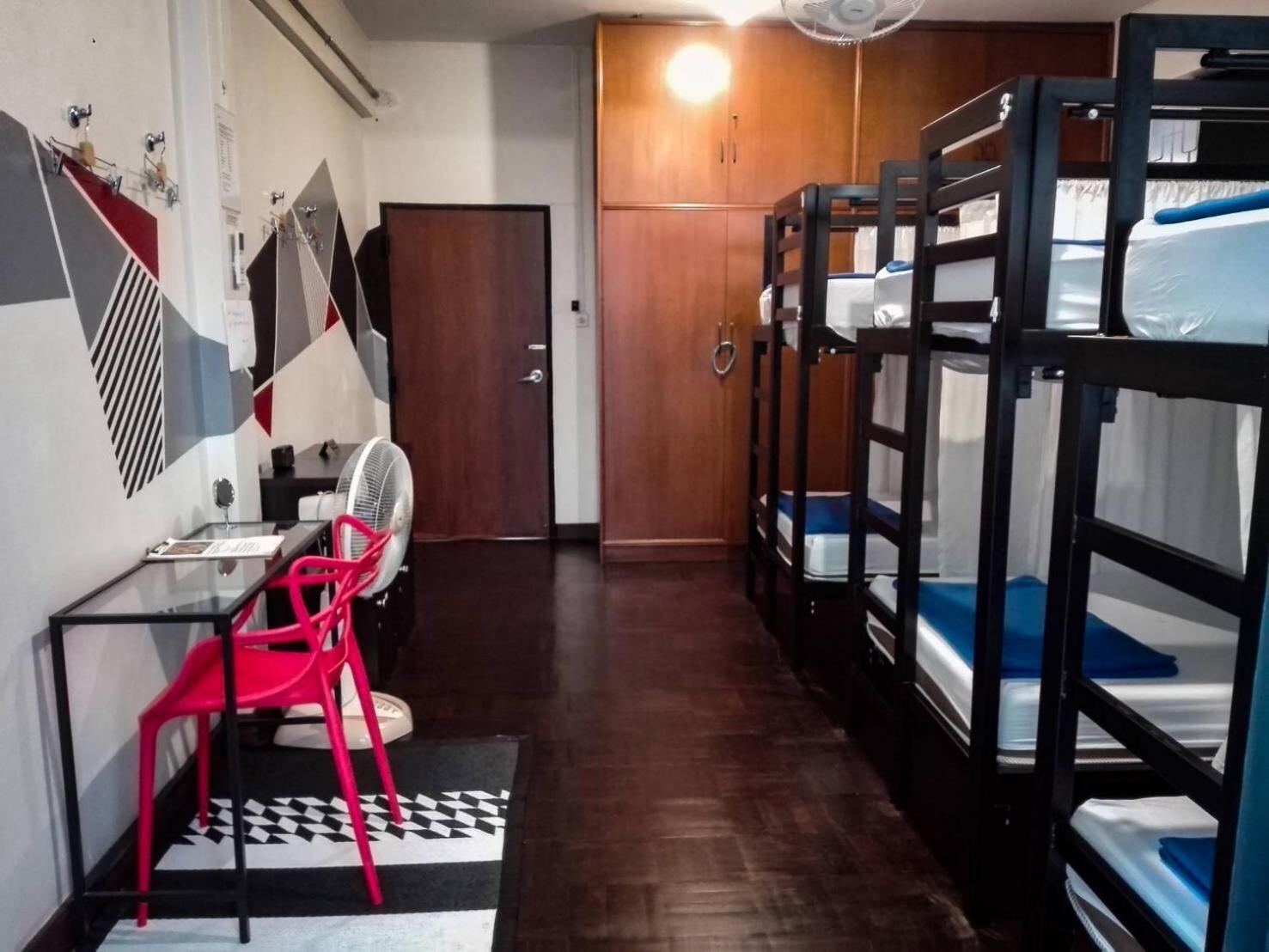 Bunk Bed in Male Dormitory Room  photo 2
