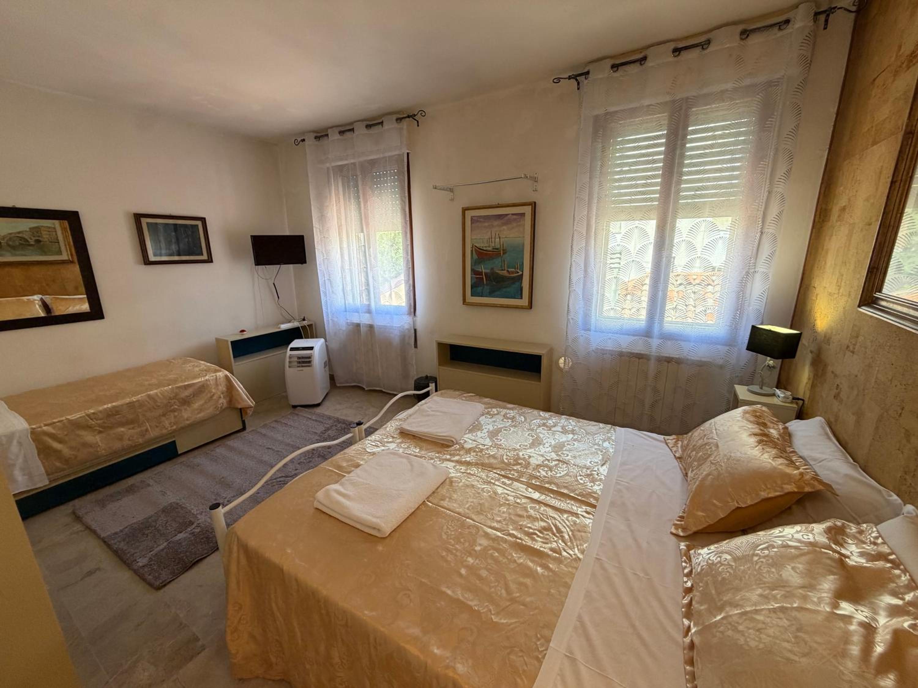 Triple Room with City View photo 1