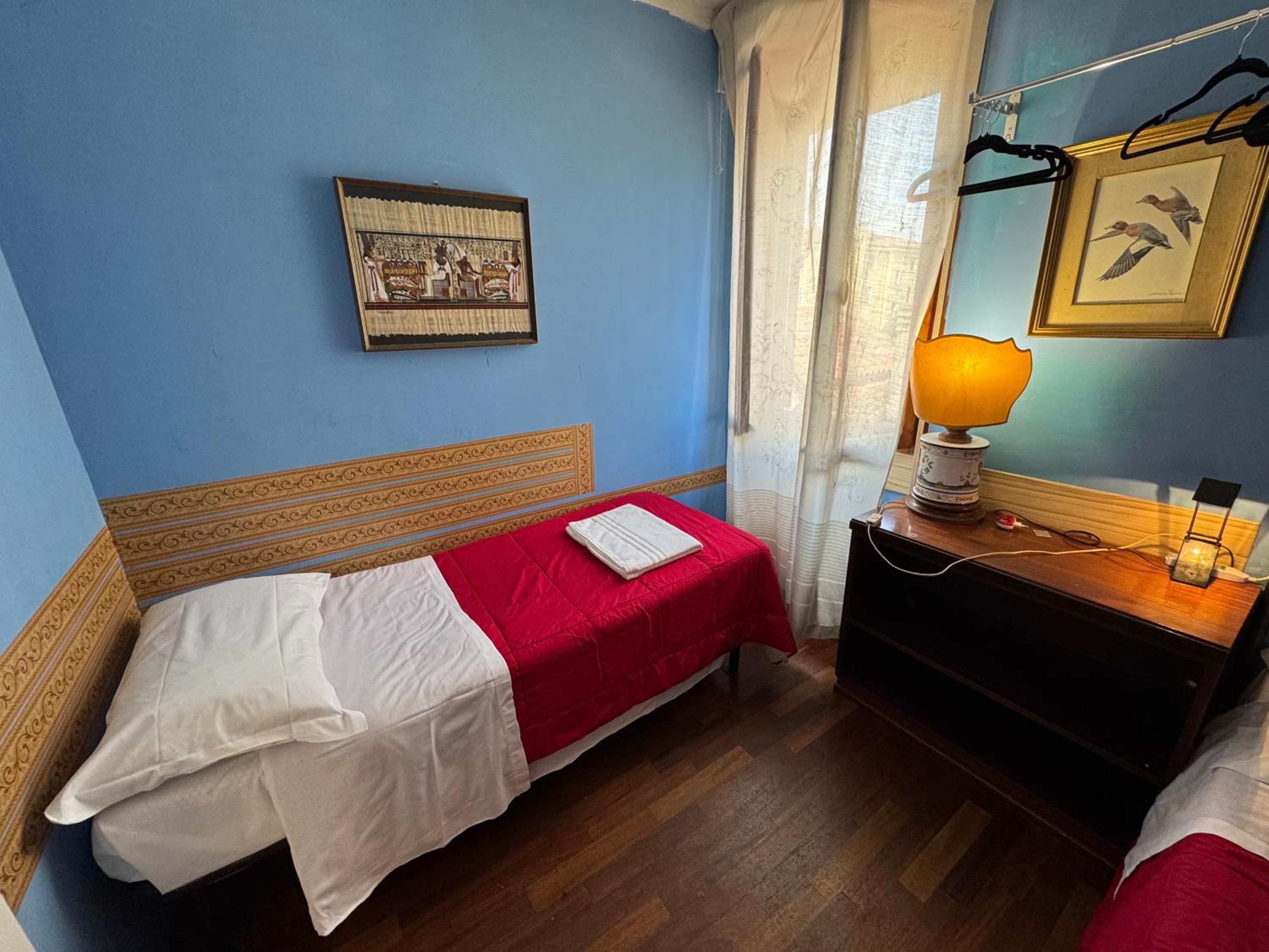 Superior Twin Room with City View photo 3