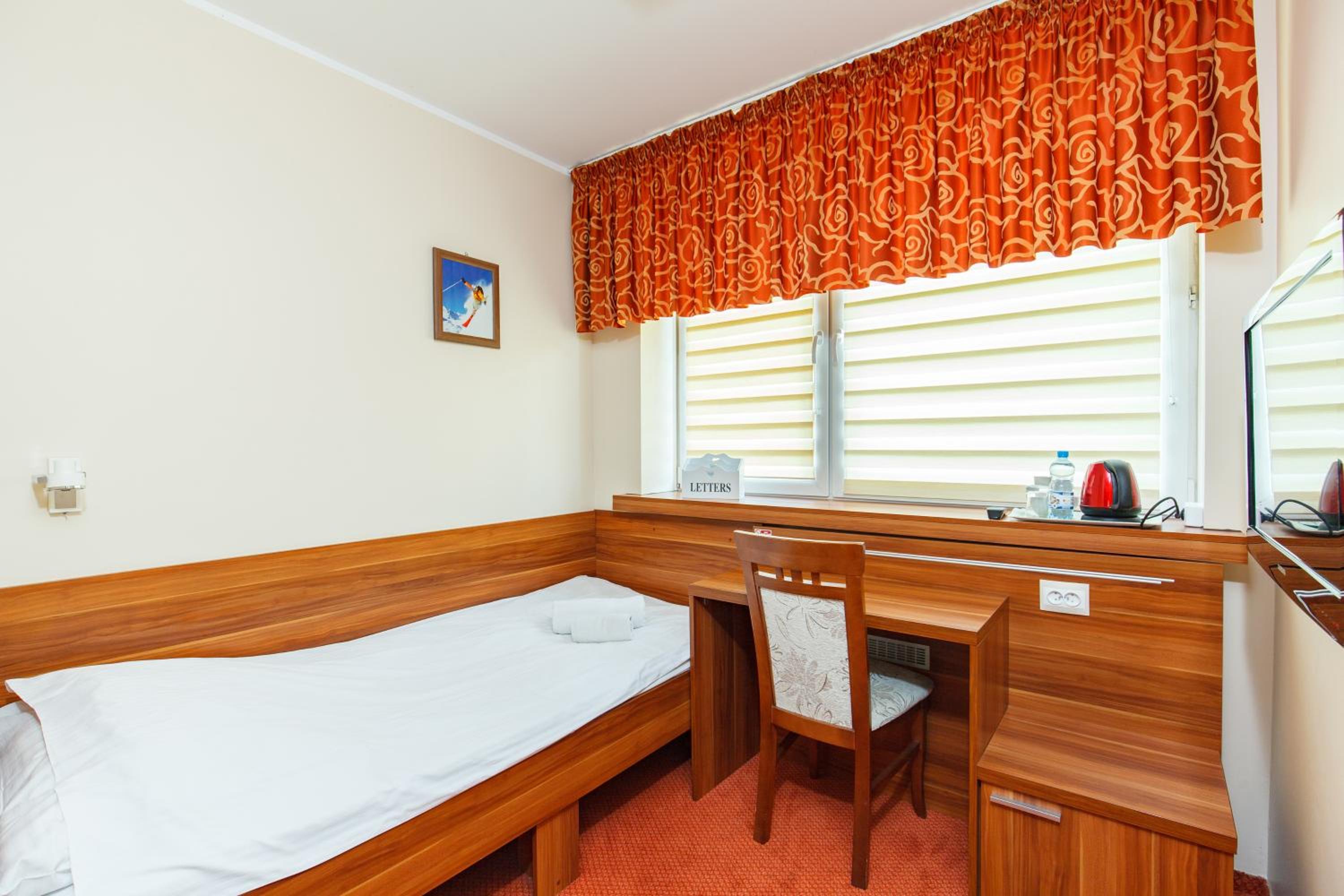 Single Room photo 1