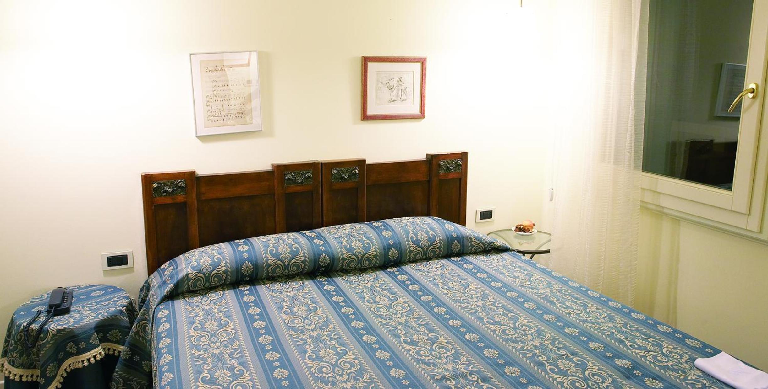 Superior Double or Twin Room photo 1