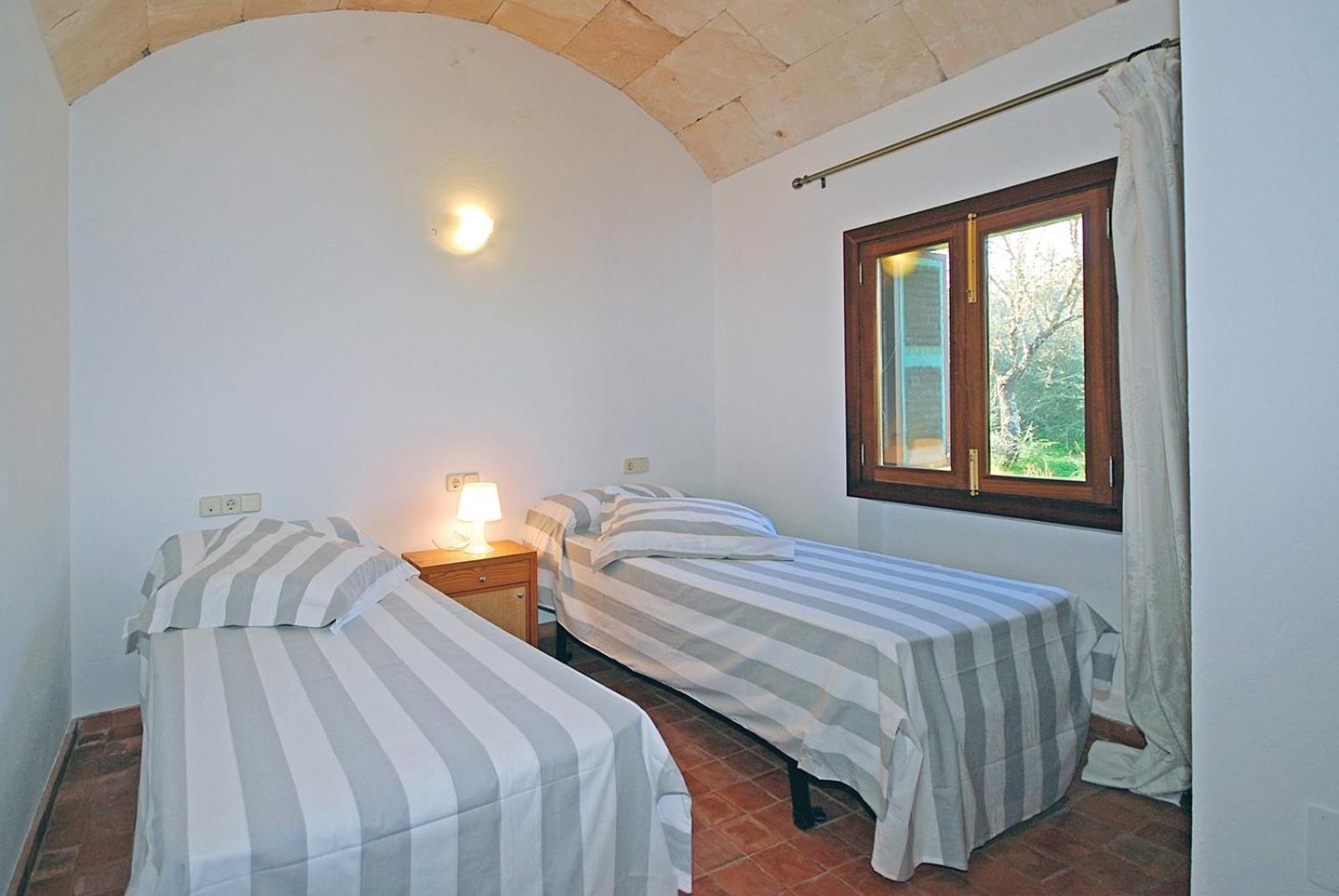 Three-Bedroom House photo 3