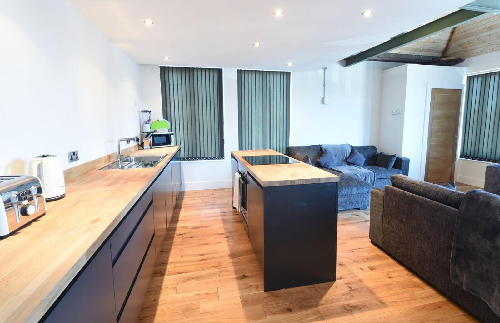 Apartment - Photo 10