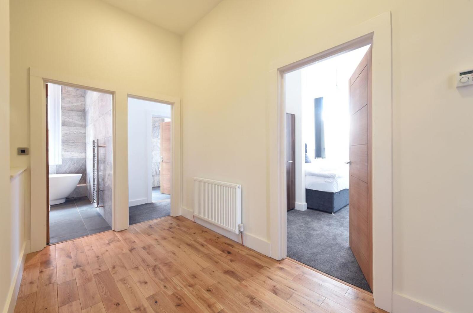 Apartment - Photo 19