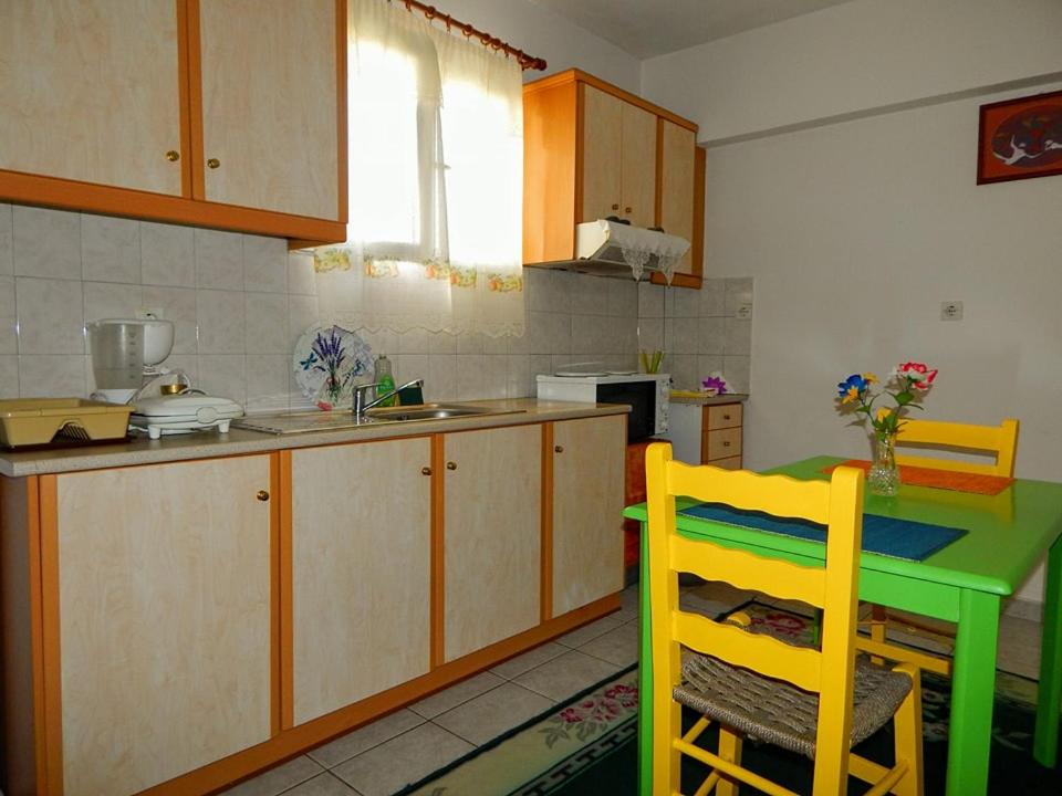 Studio Apartment - Photo 5
