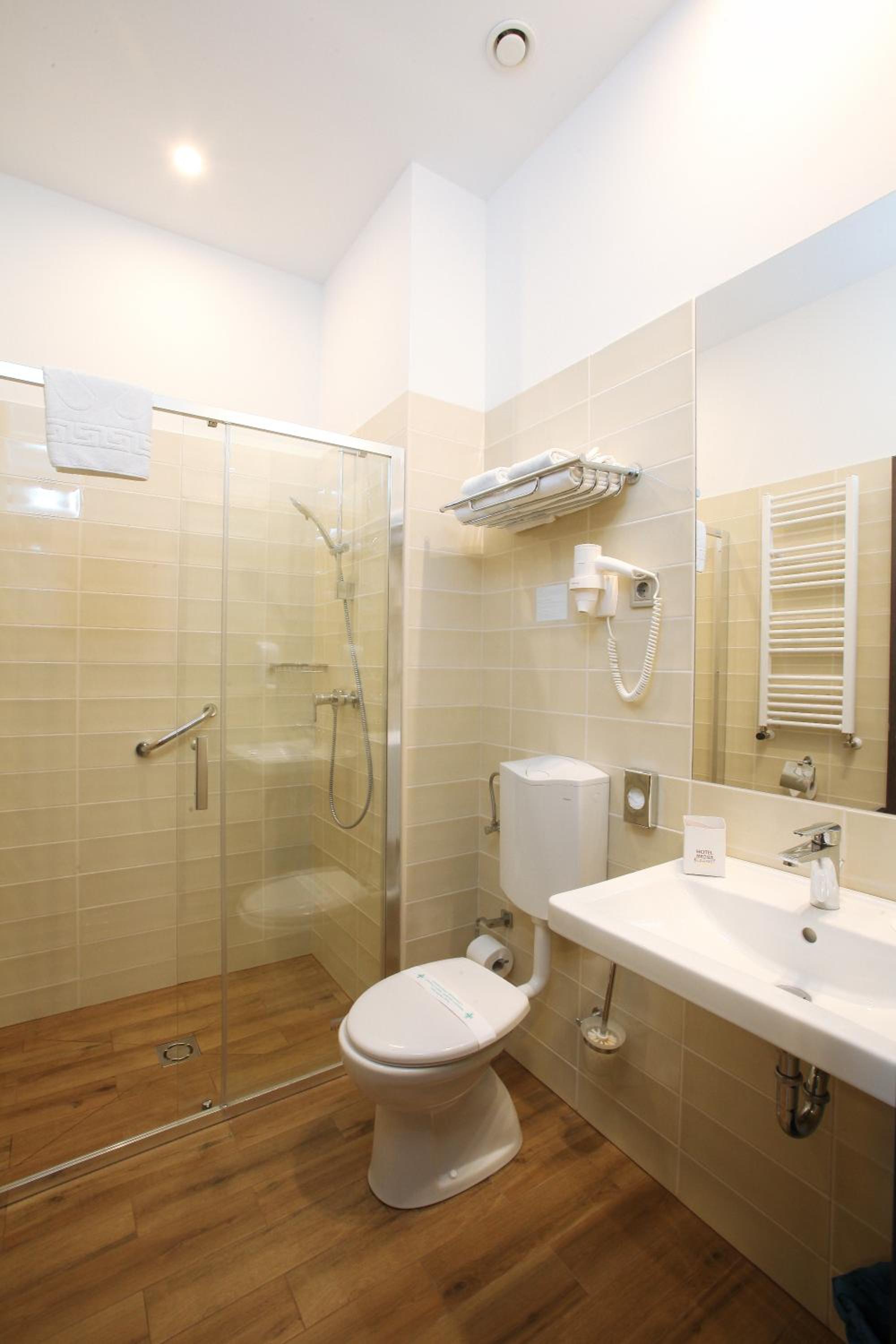 Superior Double Room - Photo 7