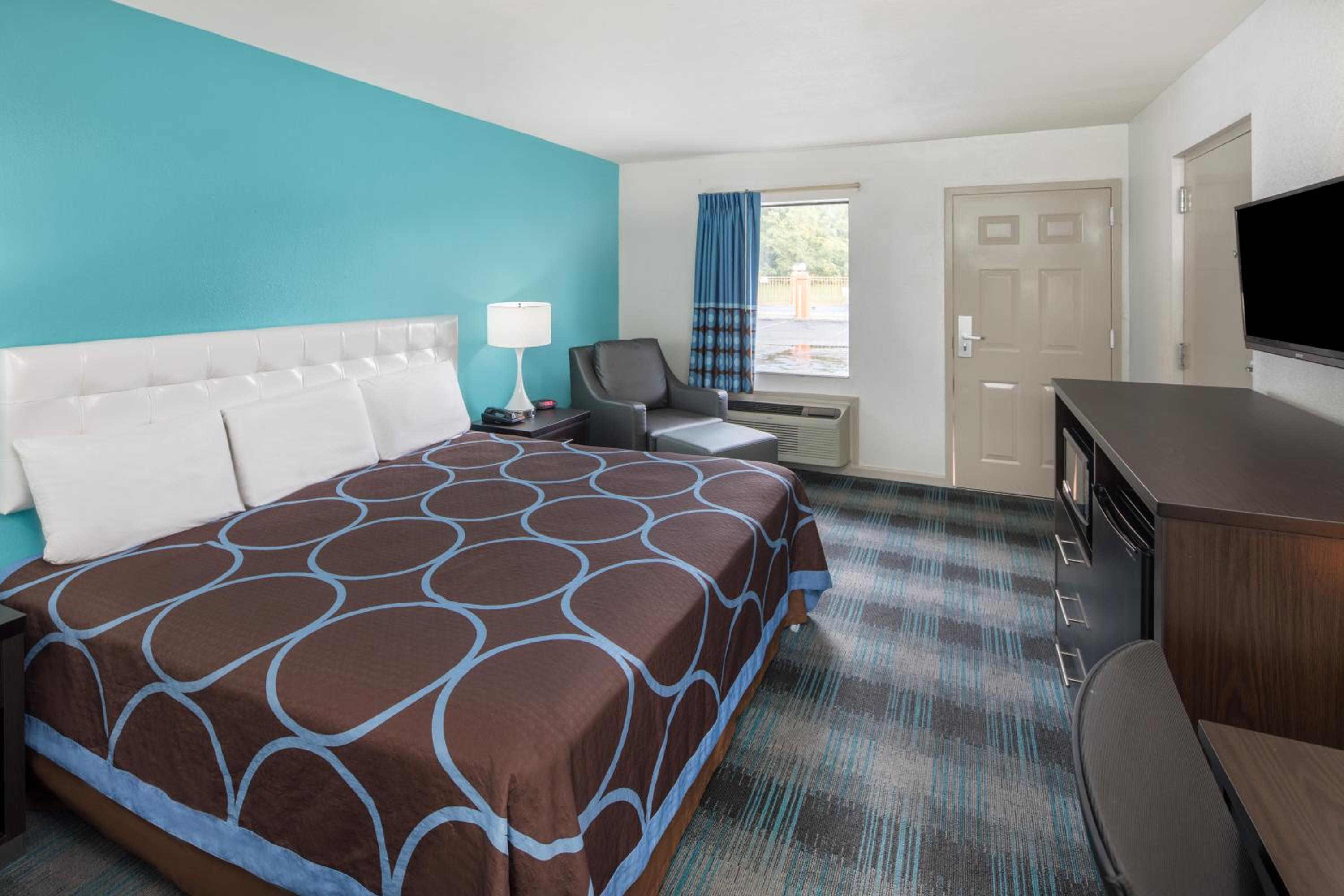 King Room - Disability Access/Non-Smoking - Photo 2