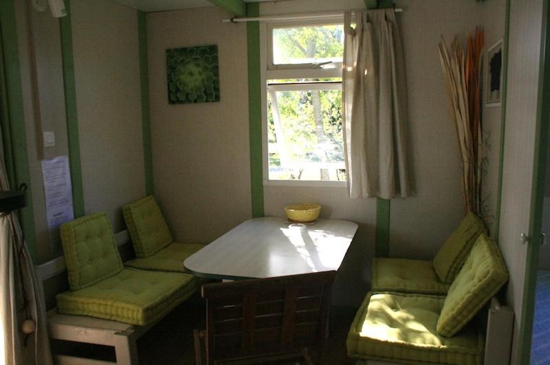 Family Bungalow photo 2