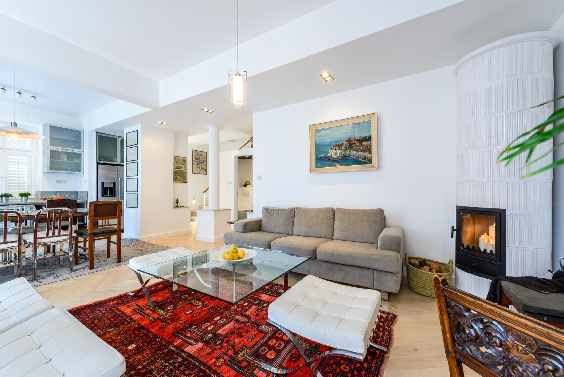 Deluxe Villa