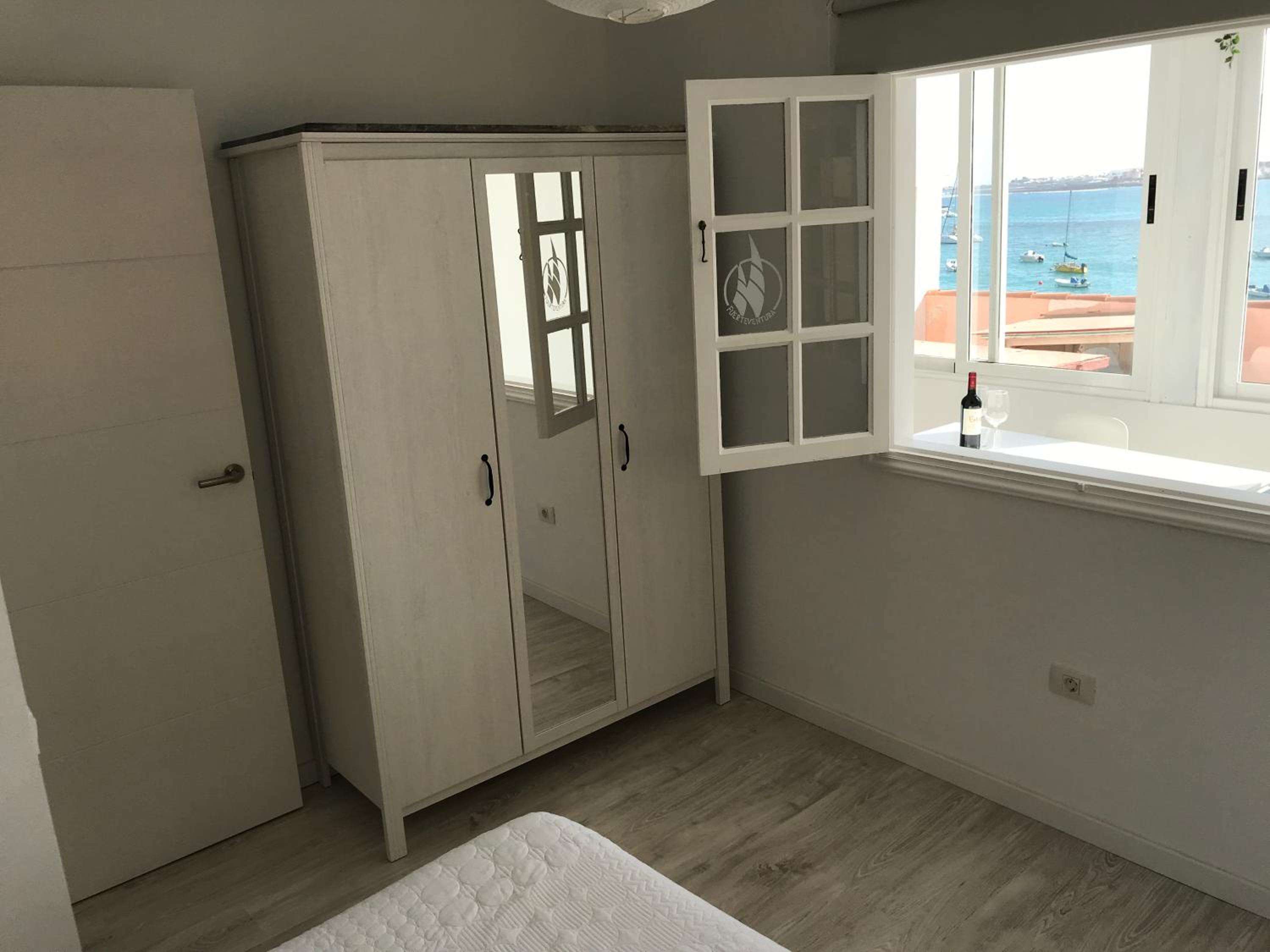 Apartamento con vista al mar