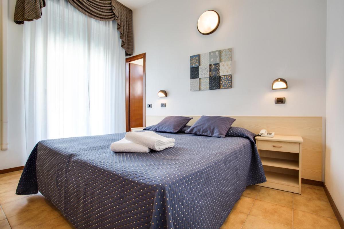 Double or Twin Room with Balcony