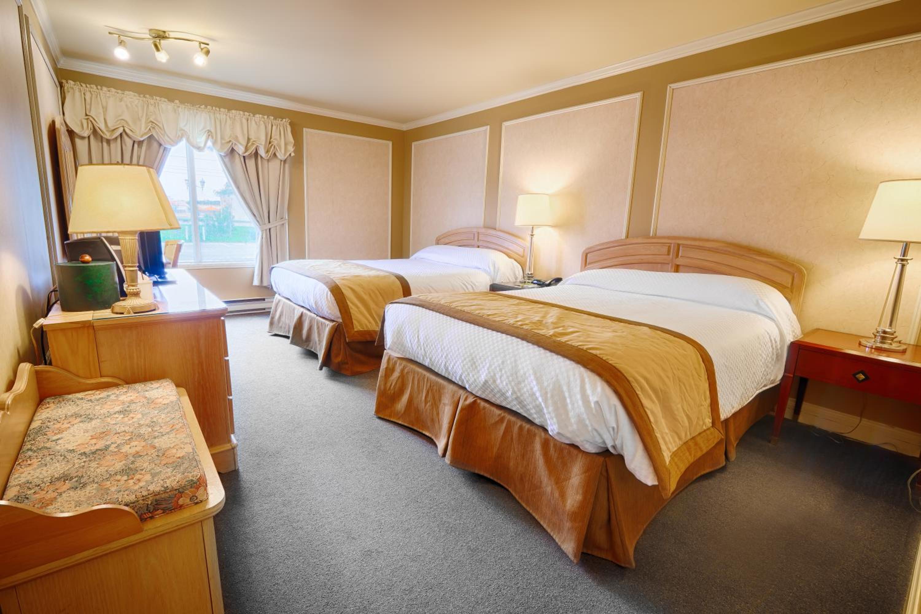Queen Room with Two Queen Beds