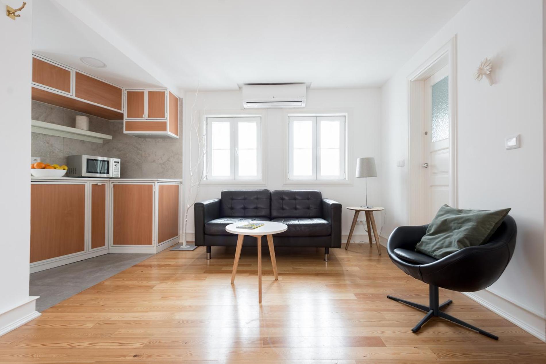 Apartment photo 1