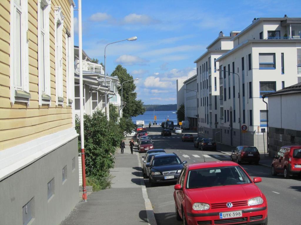 Apartment with Balcony - Photo 7