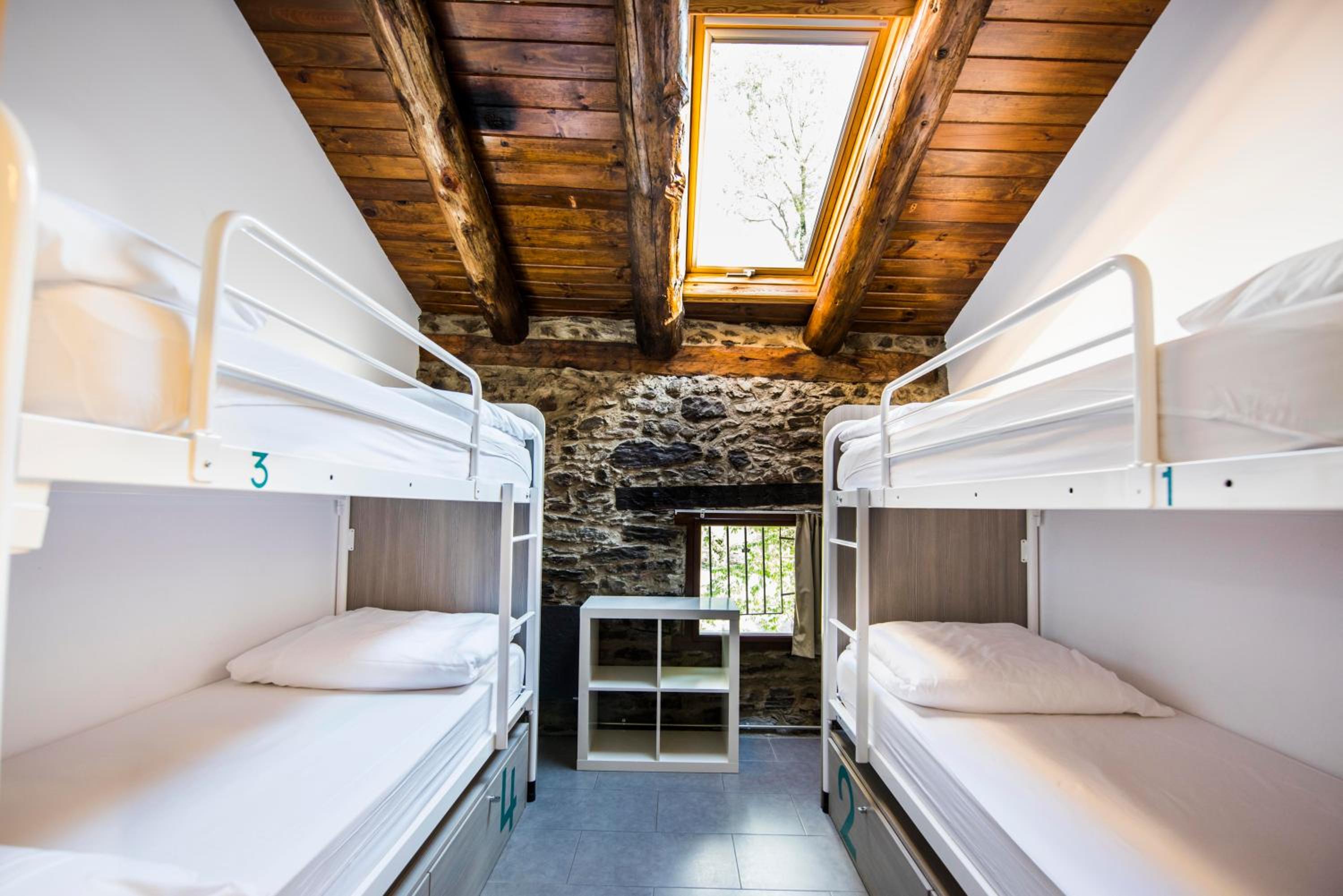 Quadruple Room with Shared Bathroom photo 1
