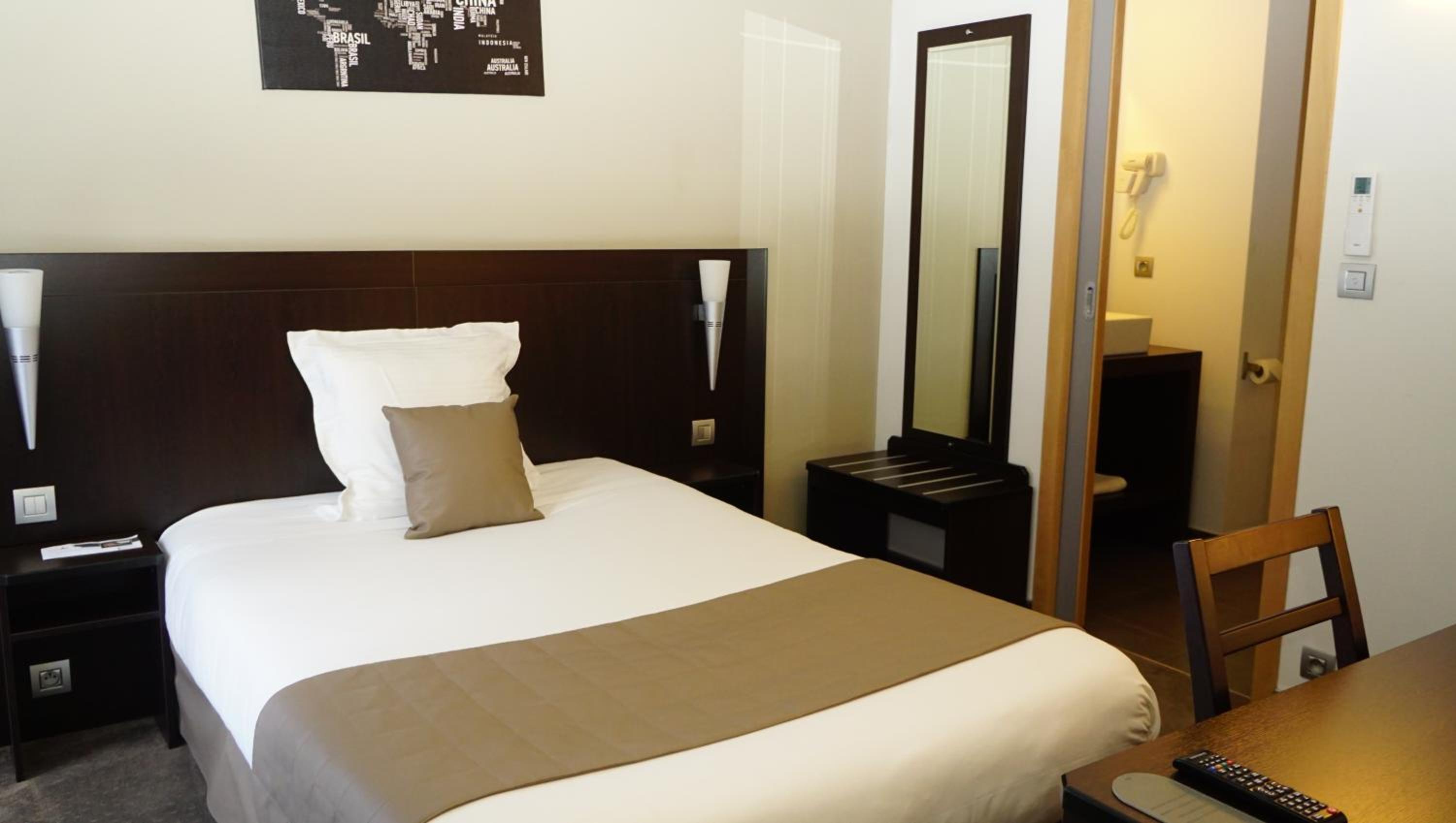 Single Room photo 2