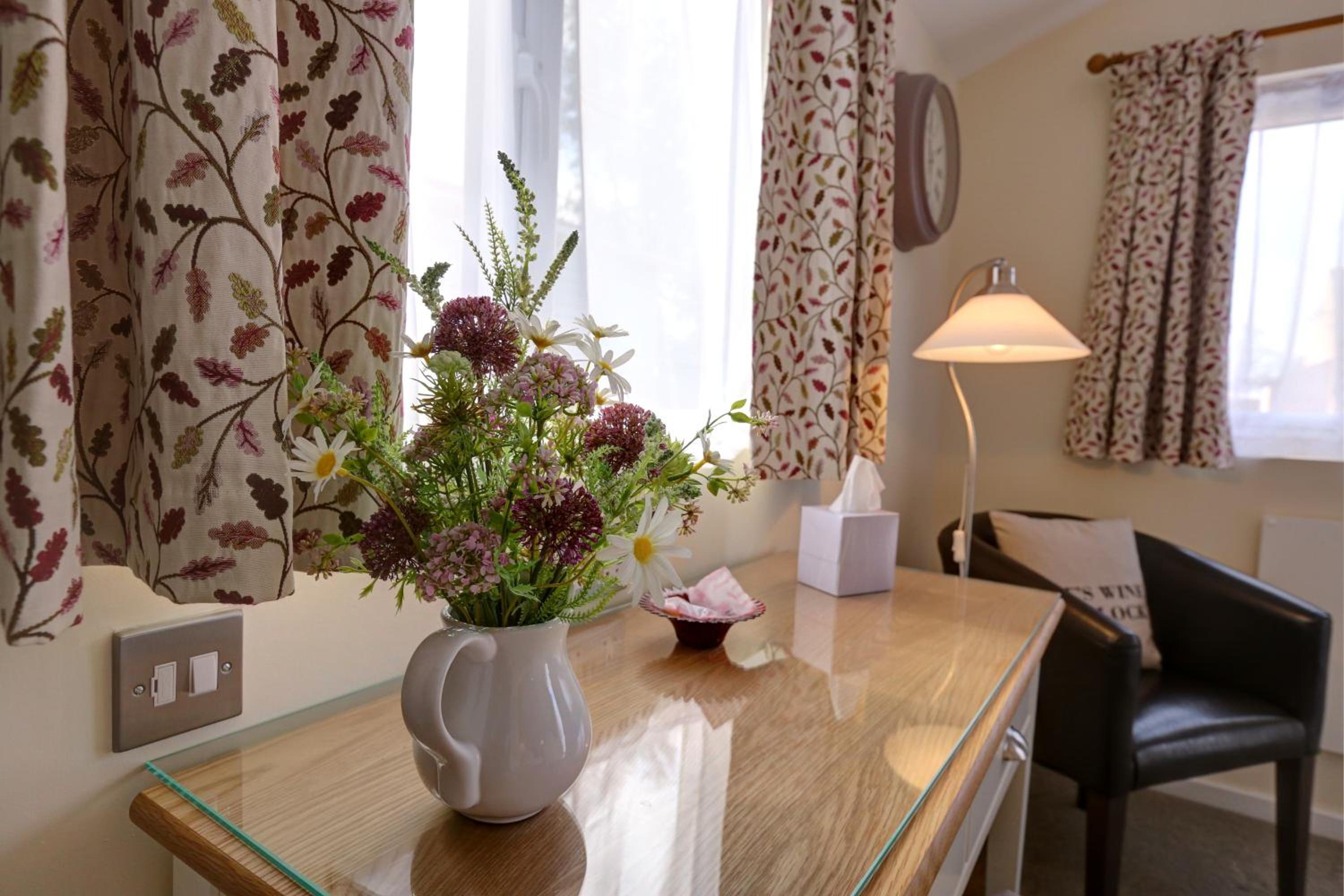 Double or Twin Room with Garden View photo 3