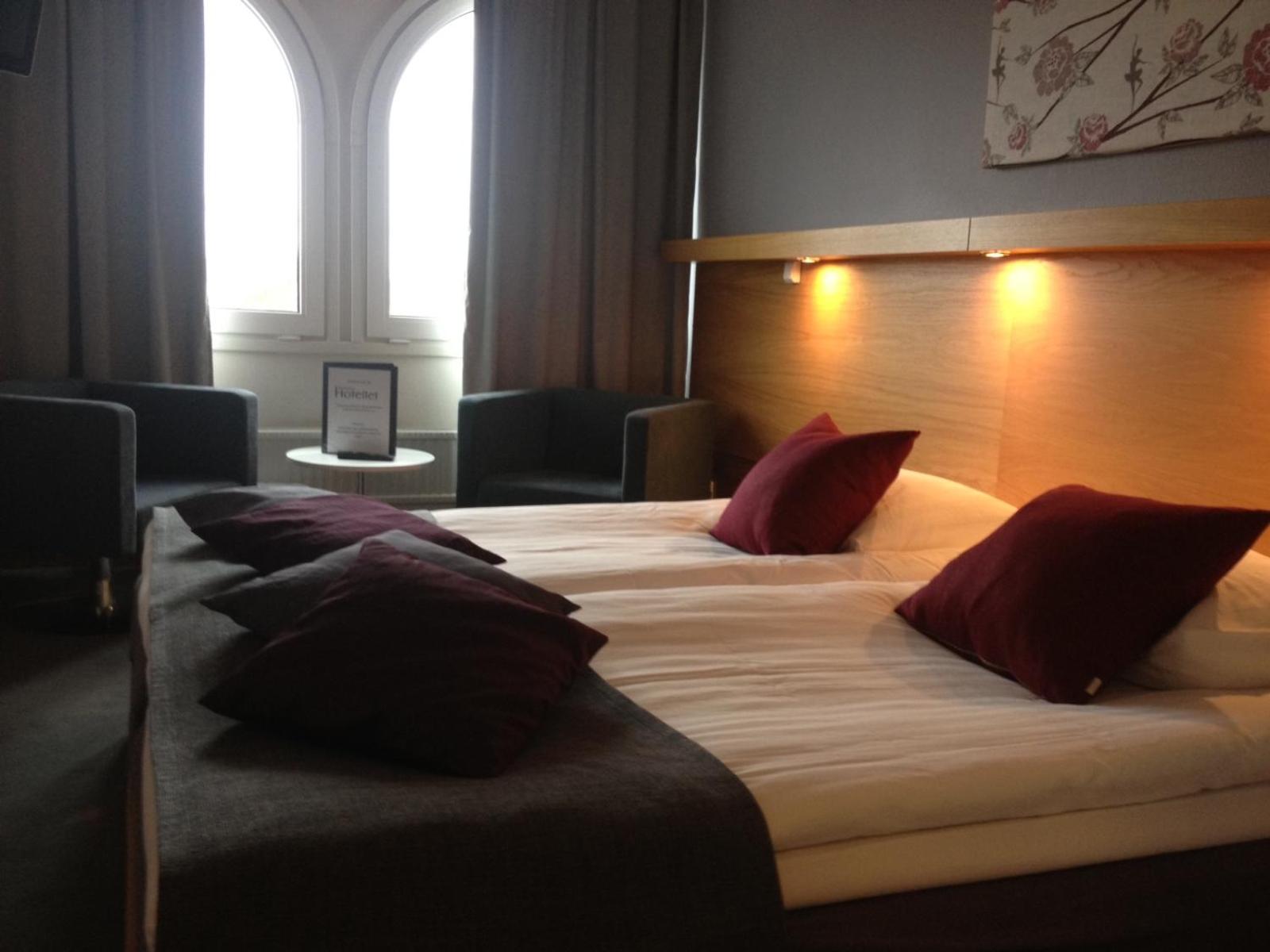 Standard Plus Twin Room photo 3