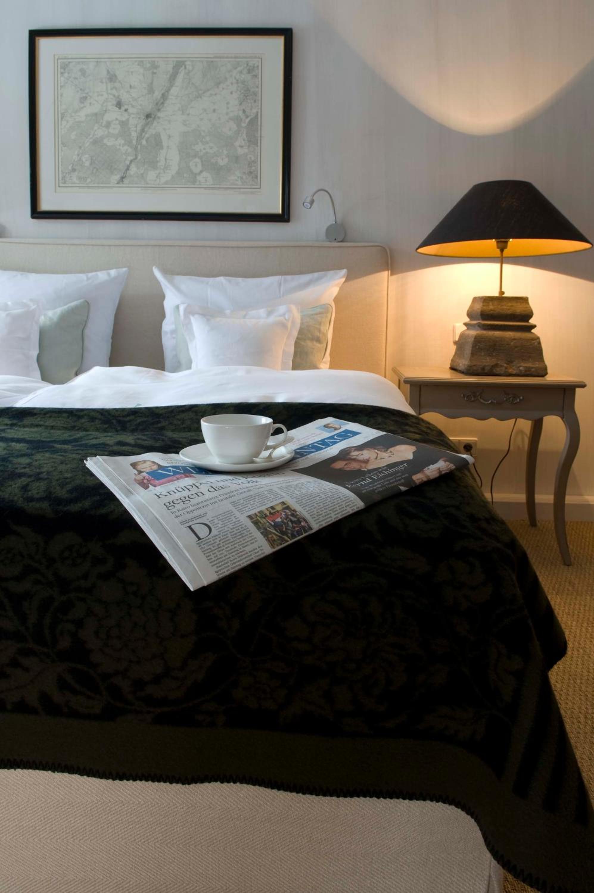 Business Double Room - Photo 1