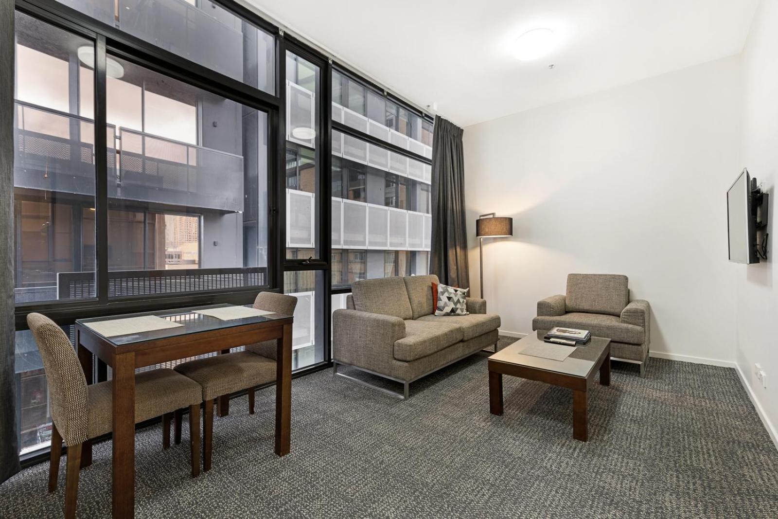 Standard One-Bedroom Apartment - Photo 4