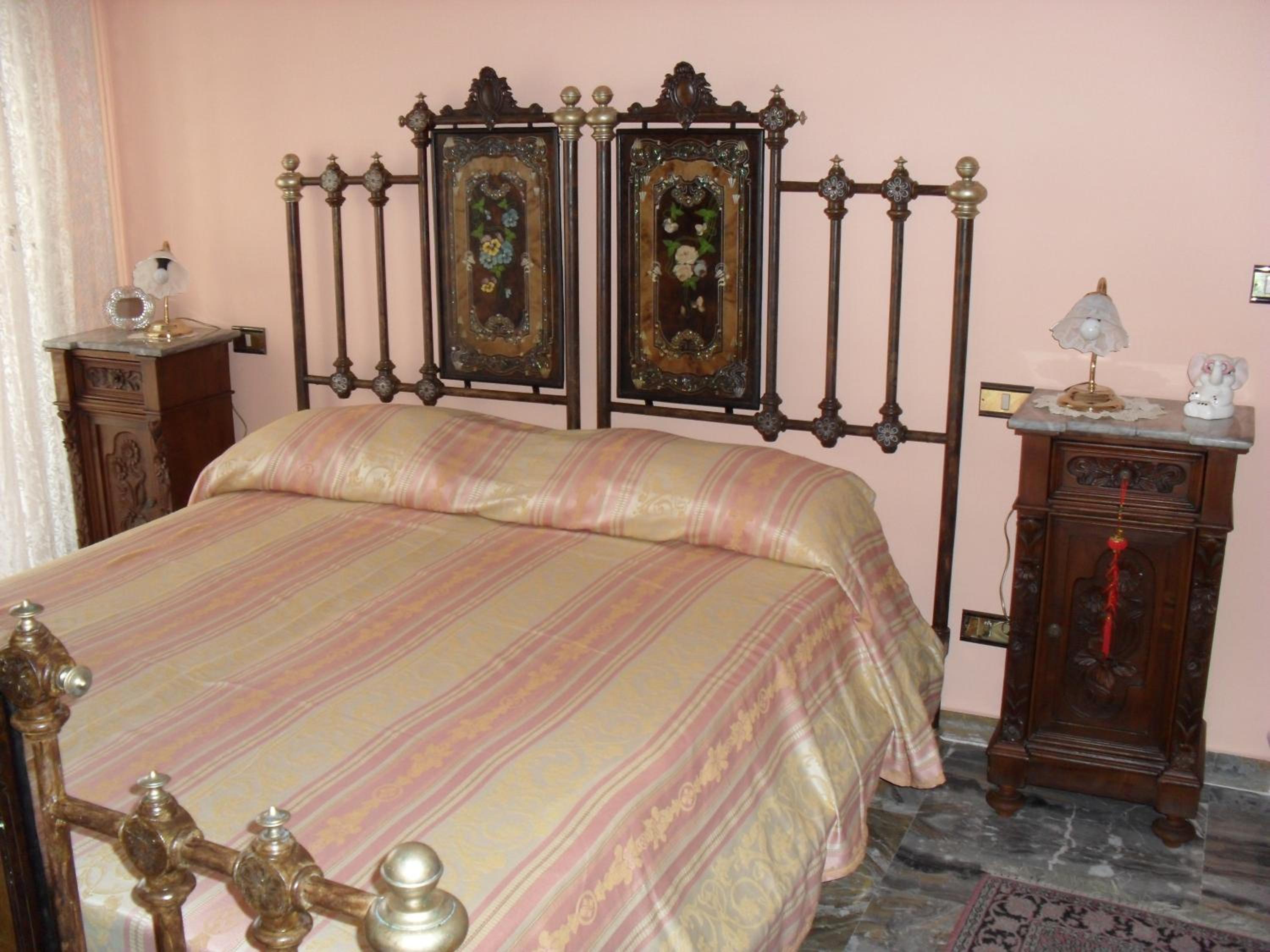 Deluxe Double or Twin Room with Balcony - Photo 8