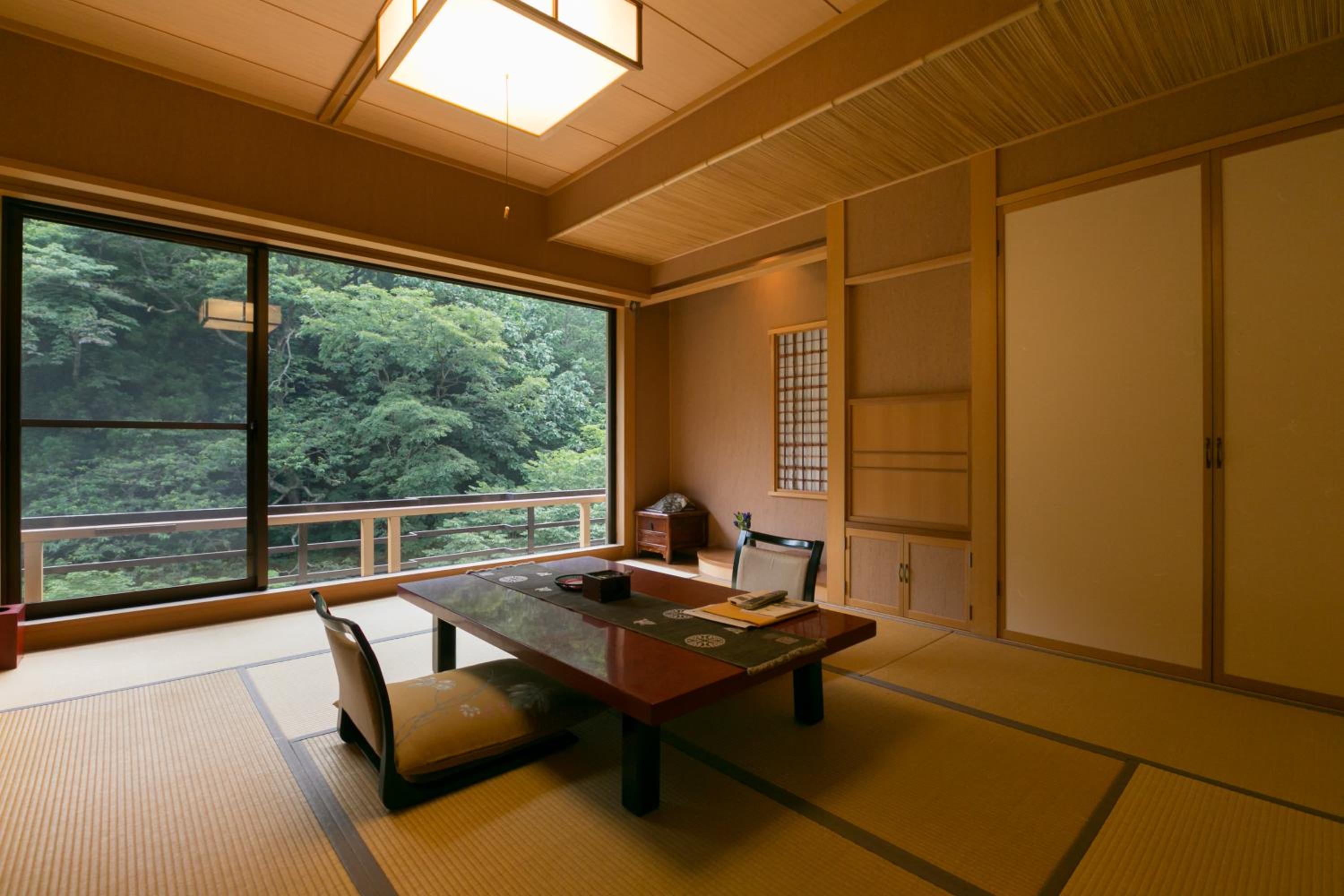 Japanese-Style Standard Room with Open-Air Bath - Photo 13