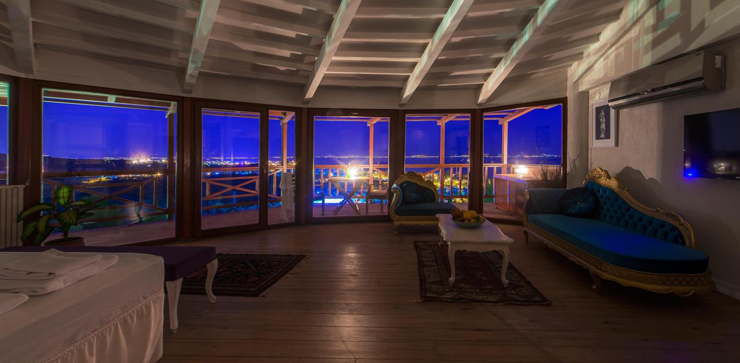 King Room with Sea View photo 3