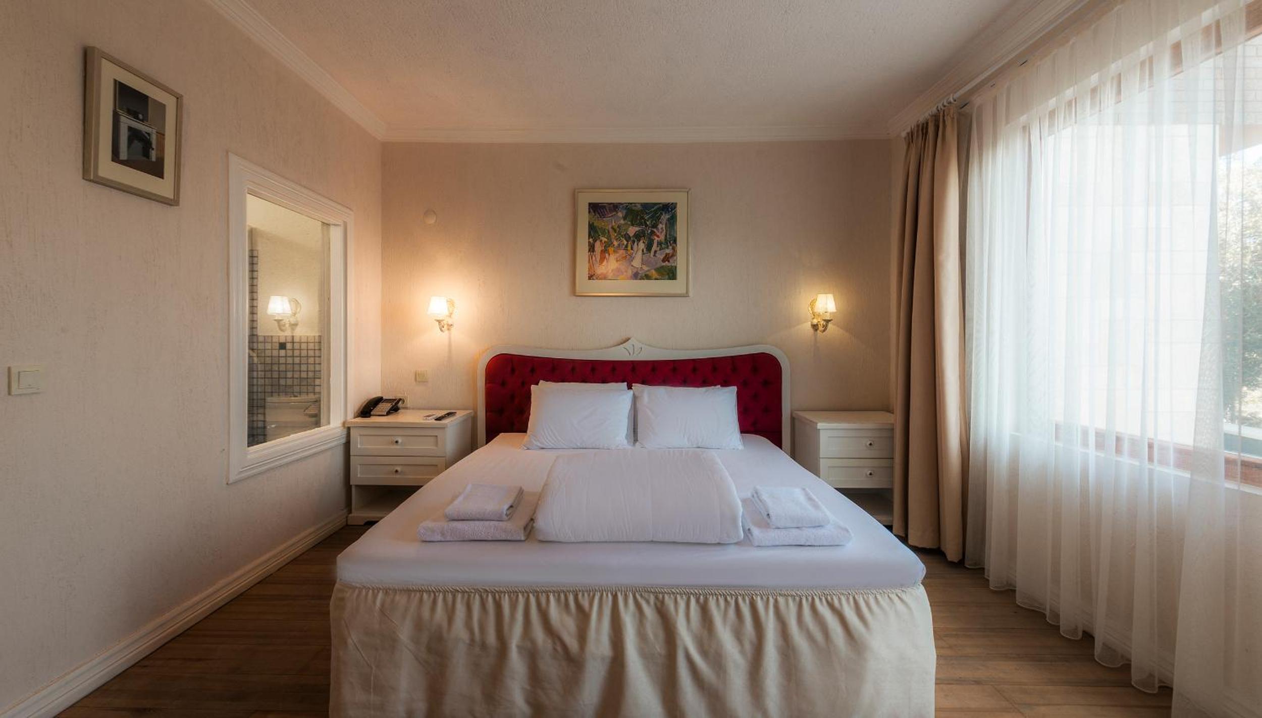 Economy Double Room photo 1