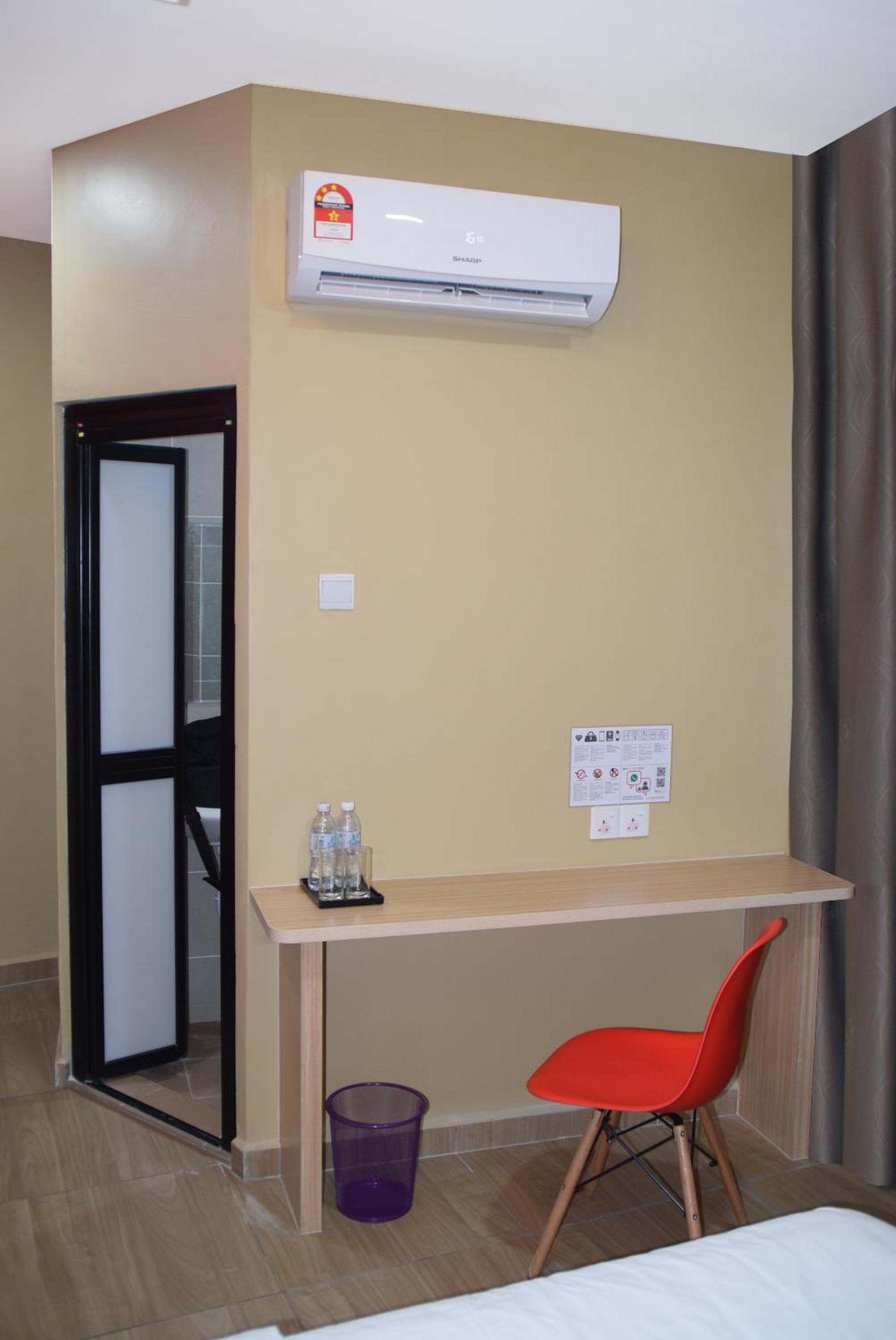 Superior Room (City View) photo 3
