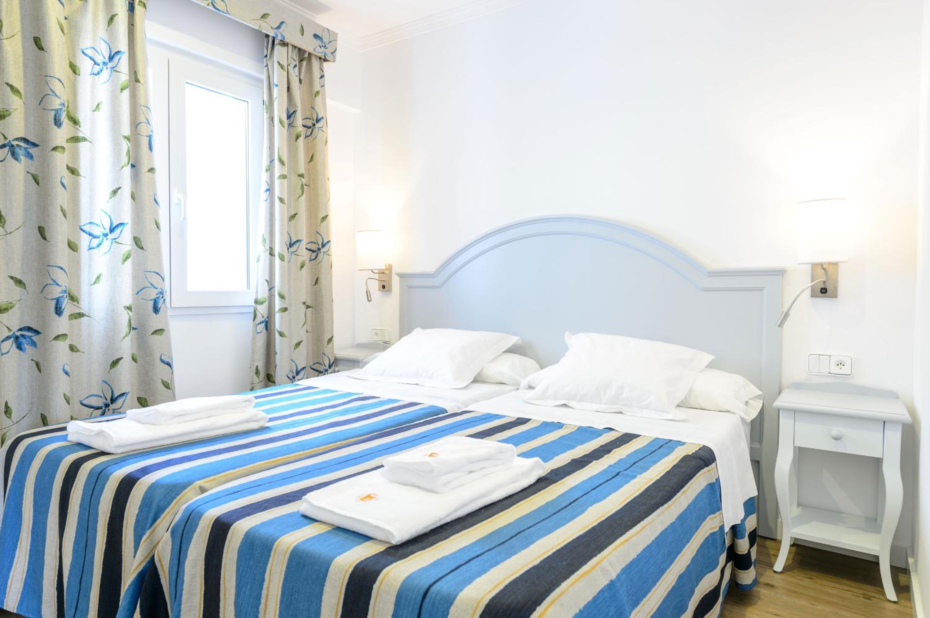 Apartment with Sea View photo 3