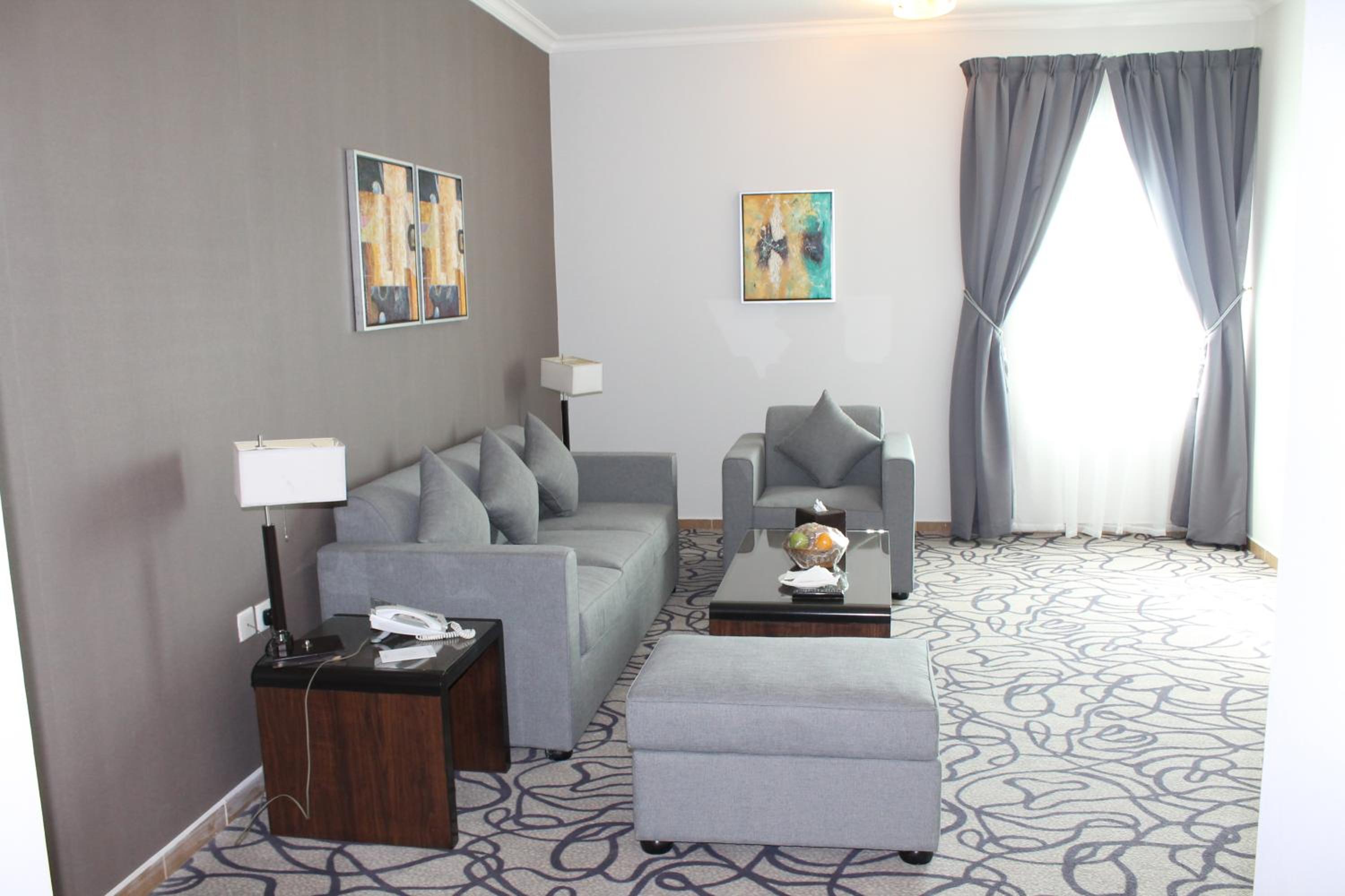 Two-Bedrooms Ambassador Suite photo 3
