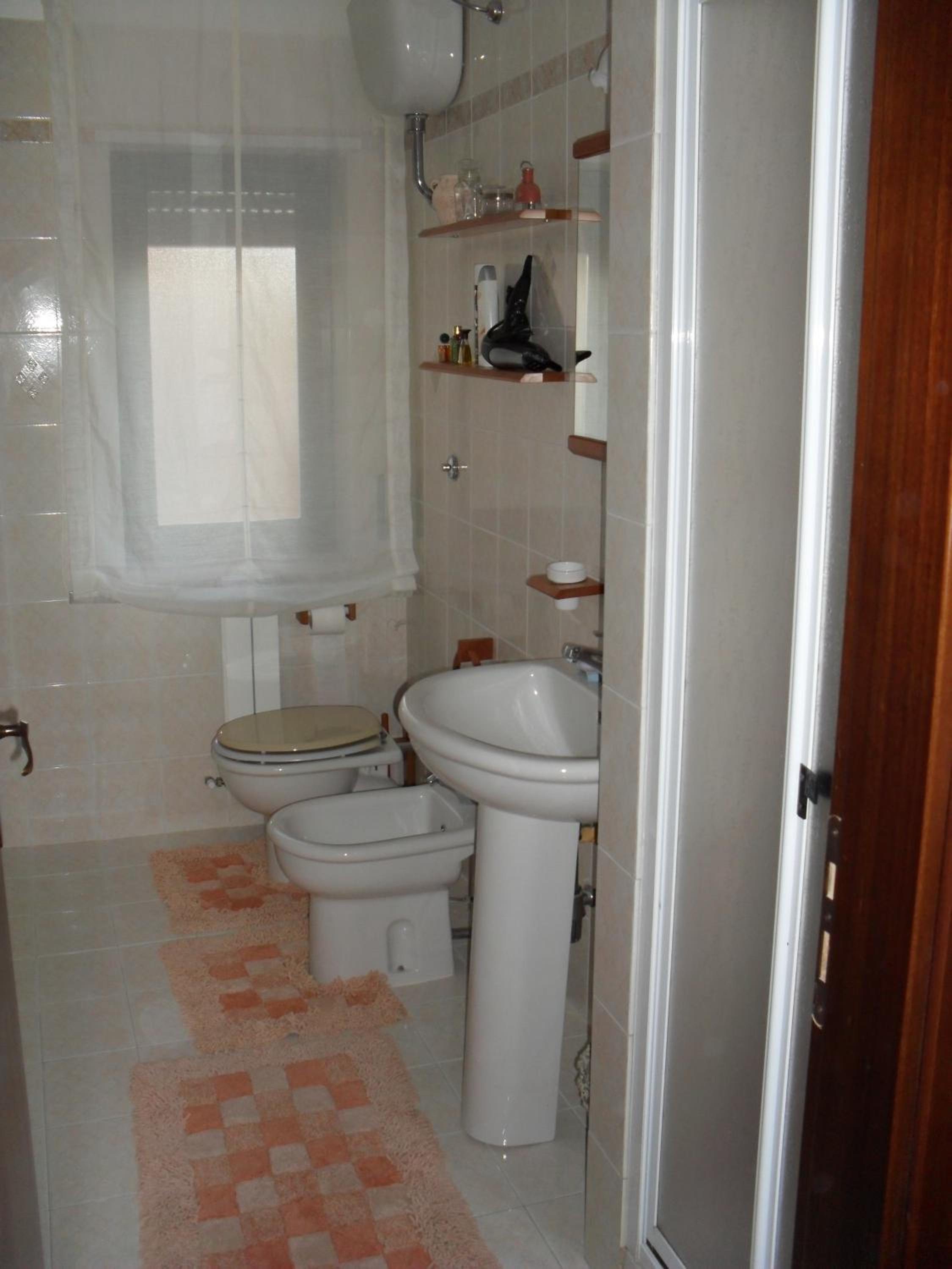 Deluxe Double or Twin Room with Balcony - Photo 7